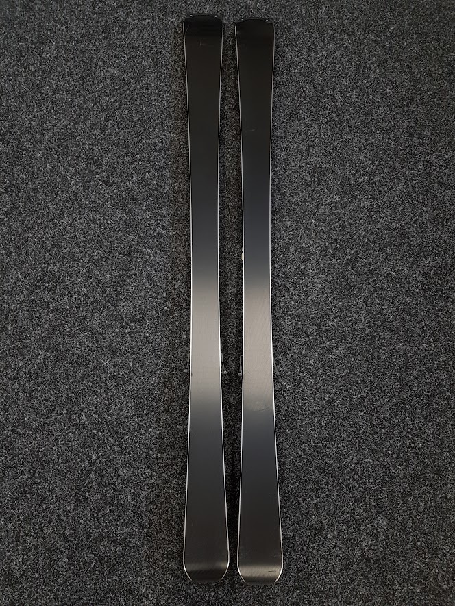 Sci NORDICA Doberman Spitfire usati + attacchi Marker7