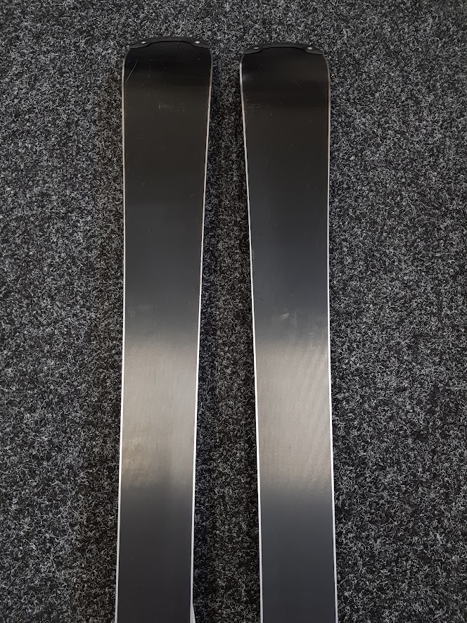 Sci NORDICA Doberman Spitfire usati + attacchi Marker7