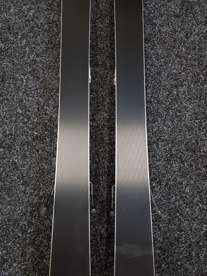 Sci NORDICA Doberman Spitfire usati + attacchi Marker7