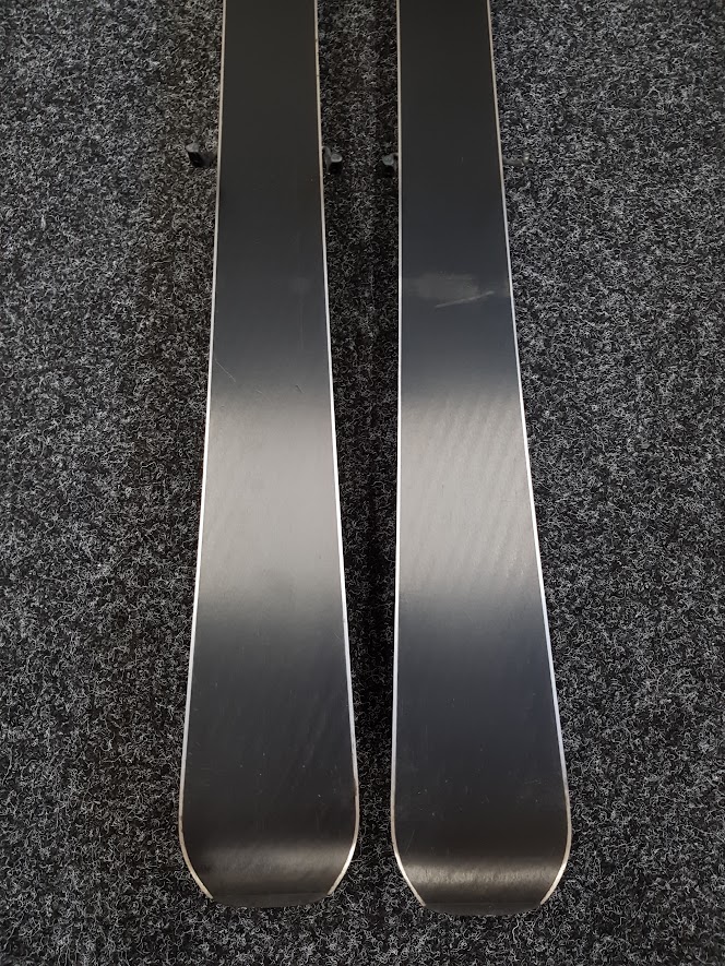 Sci NORDICA Doberman Spitfire usati + attacchi Marker7