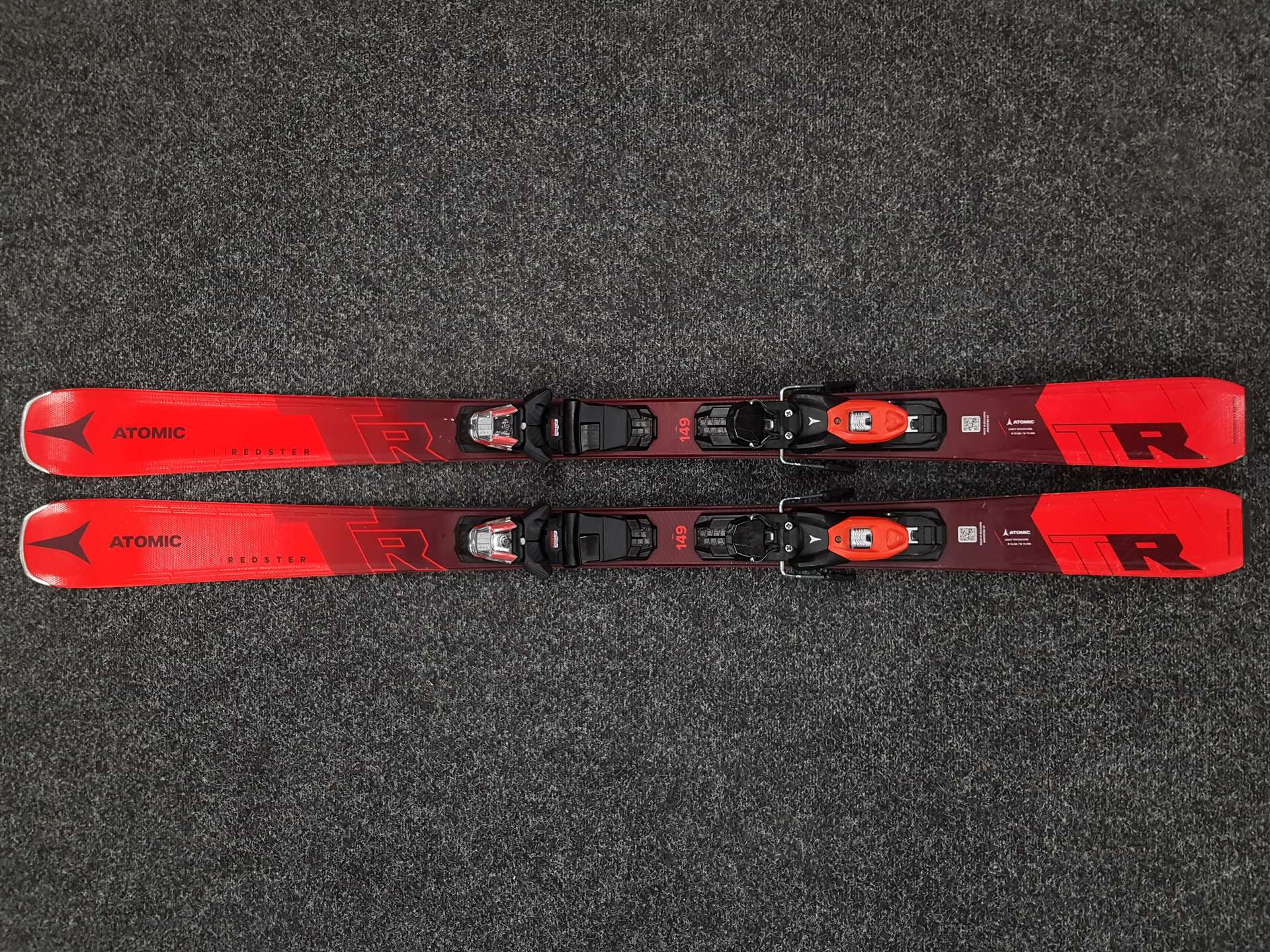 Skis Atomic Redster TR d'occasion