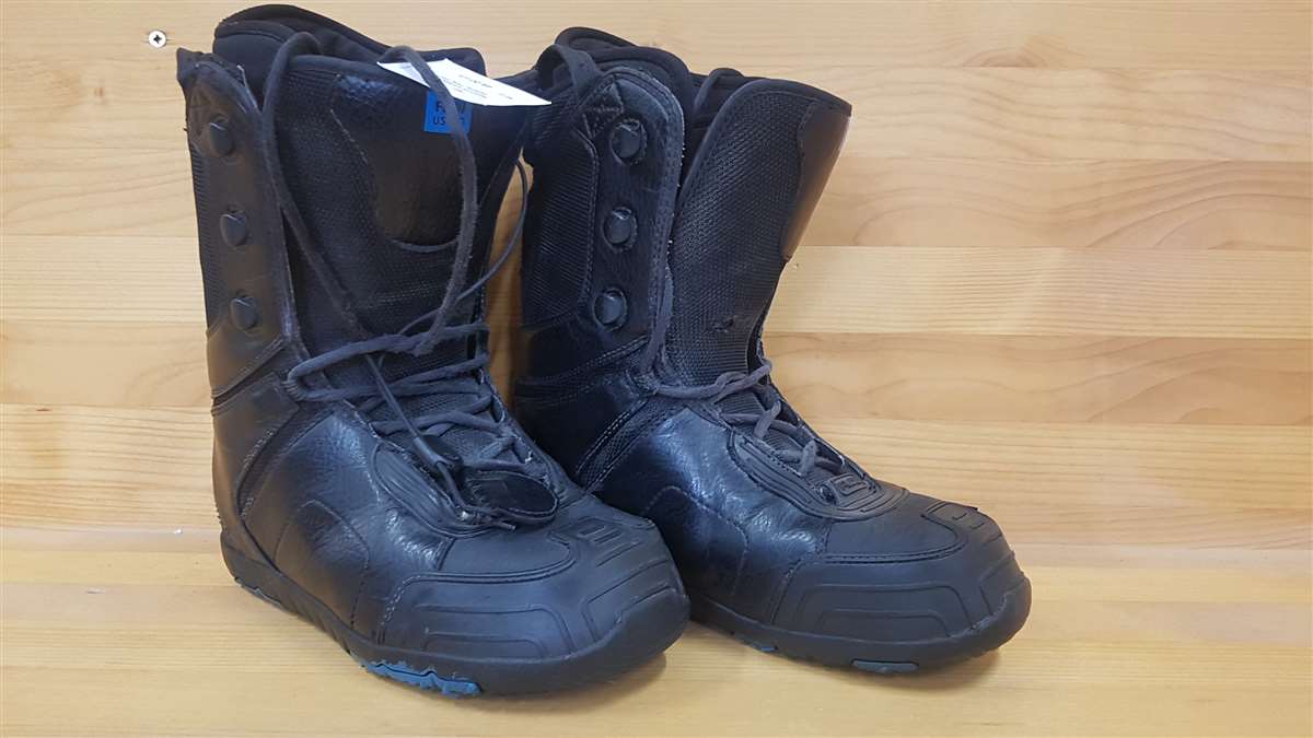 Bazárové snowboardové boty Flow černé