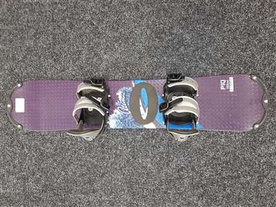 Tabla de snowboard ATOMIC Piq usada + fijaciones Burton talla S
