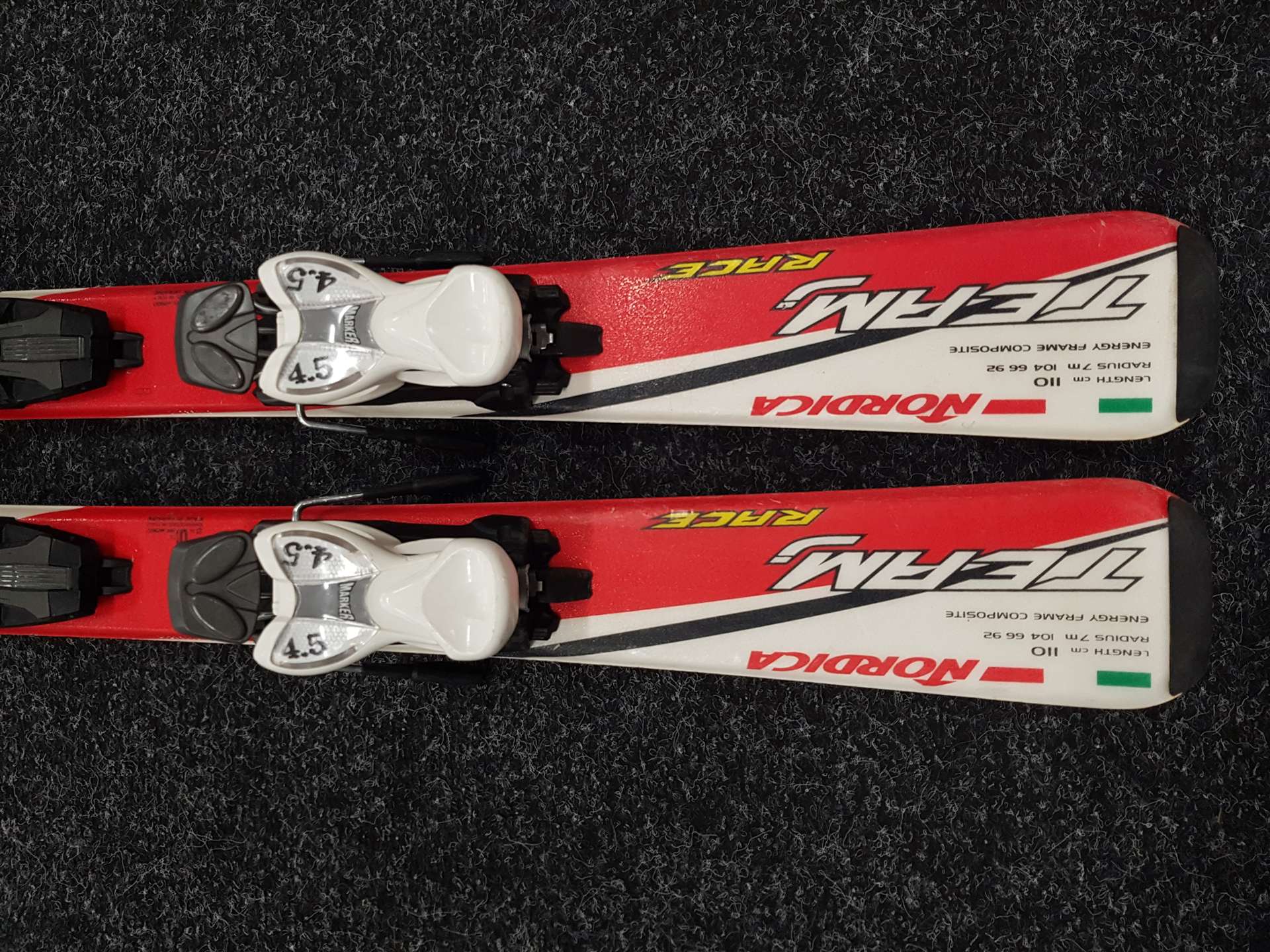Sci da sci usati per bambini NORDICA Dobermann Team J Race + attacchi Marker 4.5
