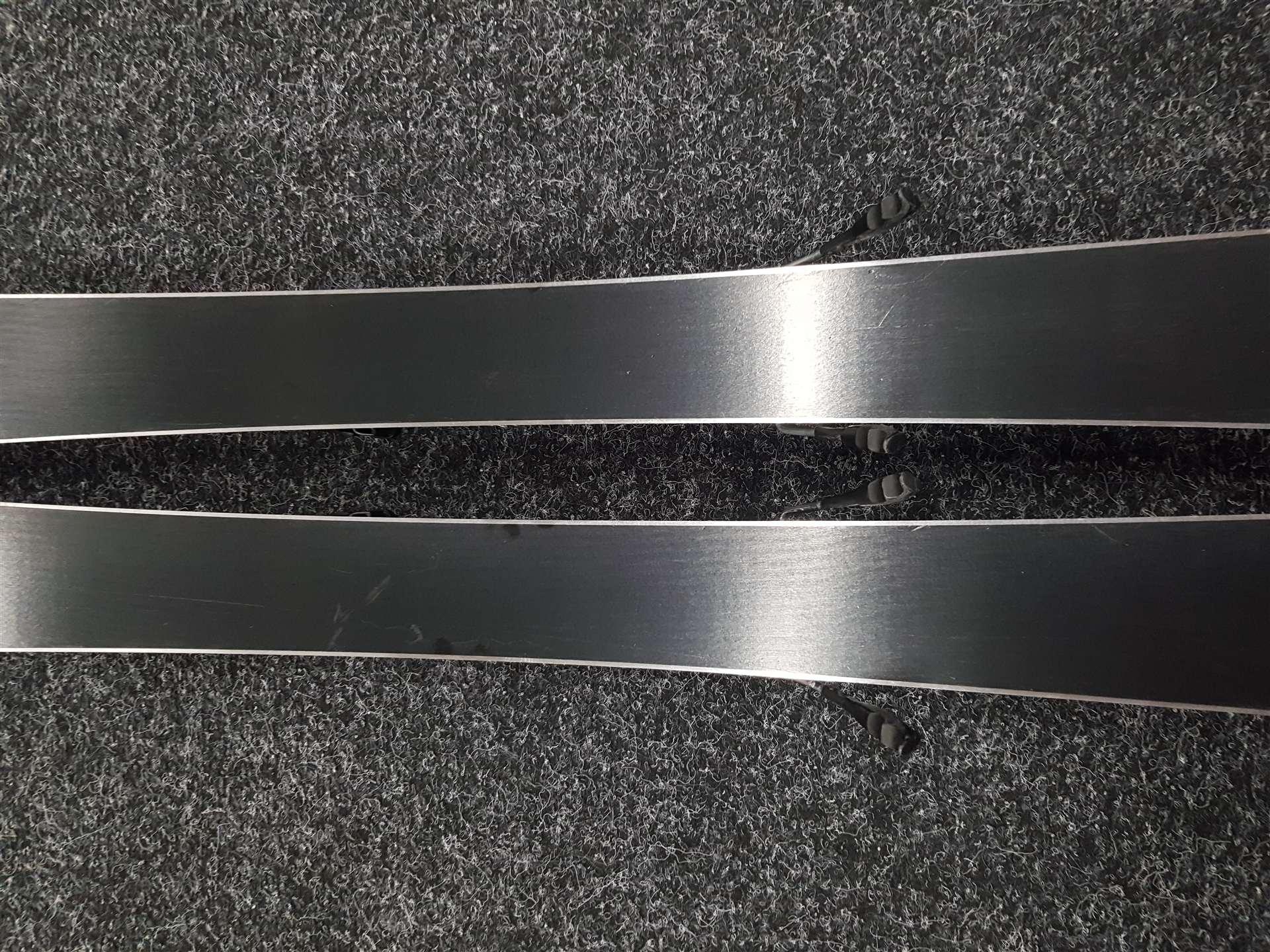 Sci da sci usati per bambini NORDICA Dobermann Team J Race + attacchi Marker 4.5