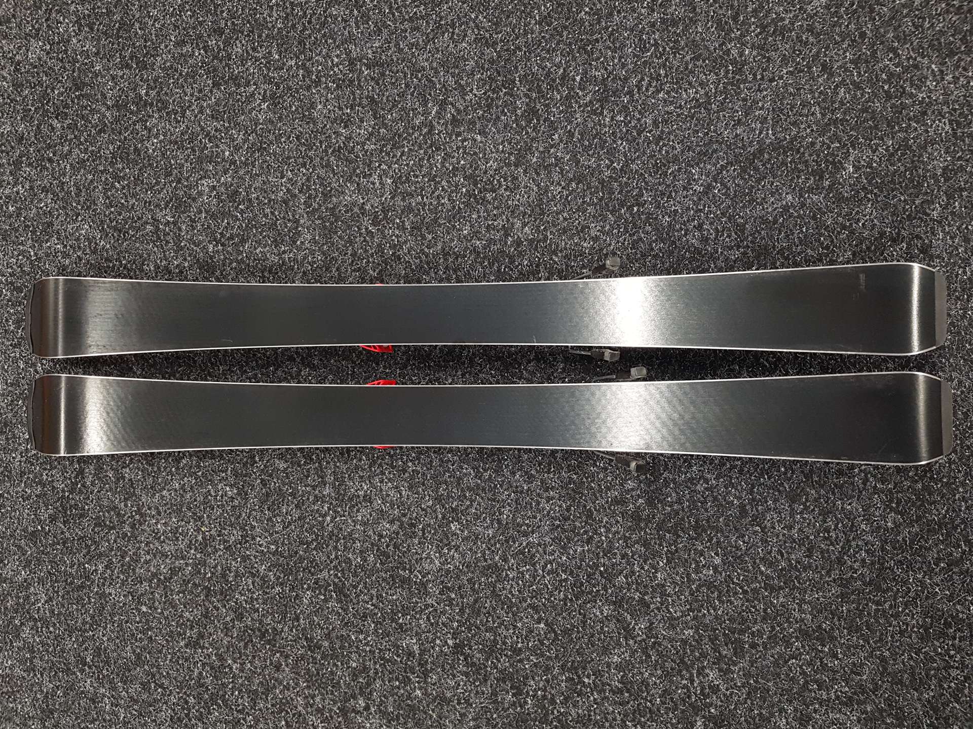 Gebrauchte Kinderski ATOMIC Redster J2 + Atomic 5 Bindungen