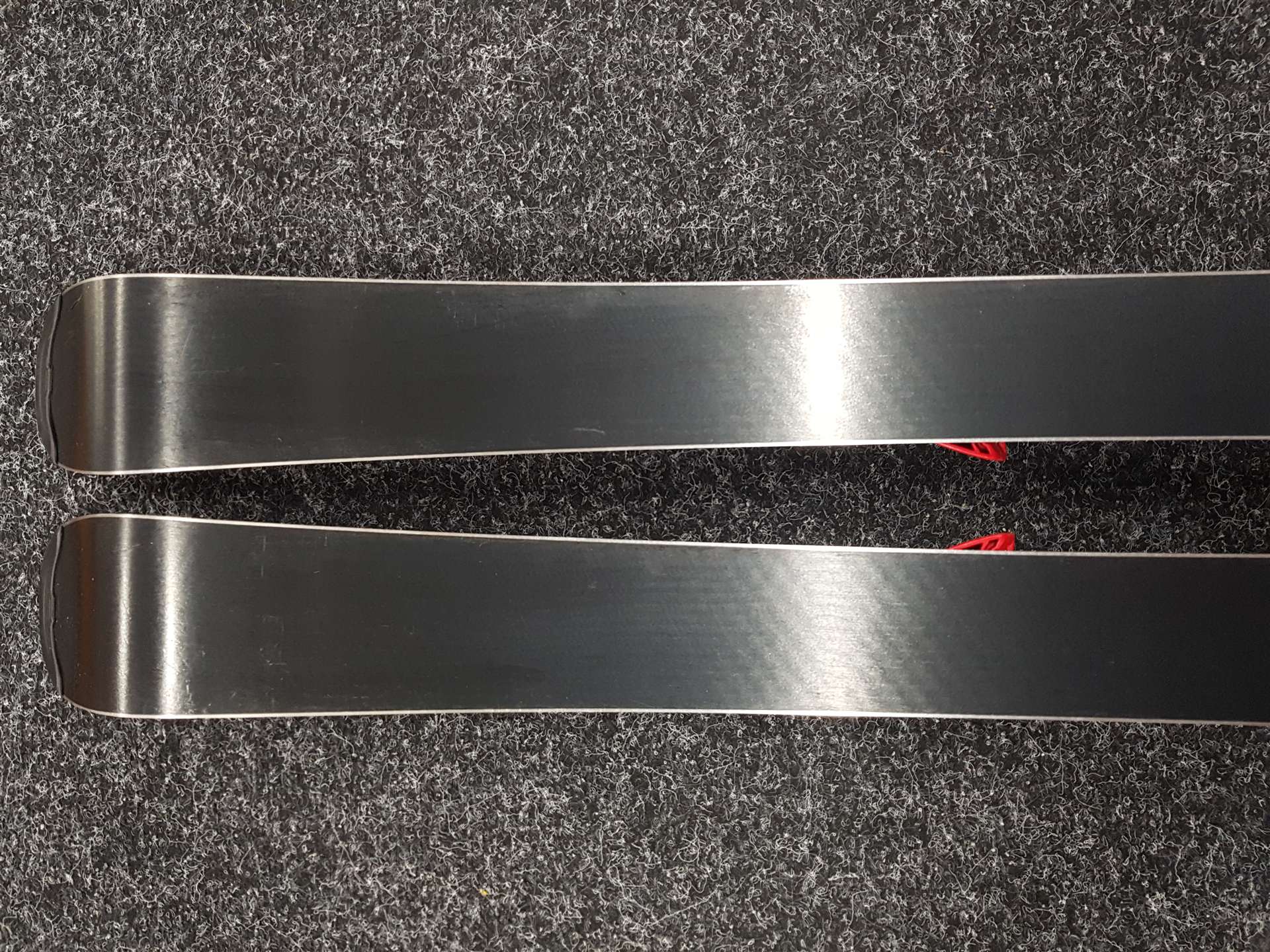 Gebrauchte Kinderski ATOMIC Redster J2 + Atomic 5 Bindungen
