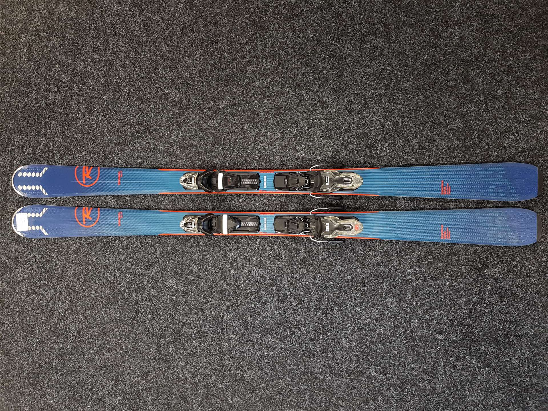 Sci ROSSIGNOL Experience 74 usati + attacchi Look Xpress 10