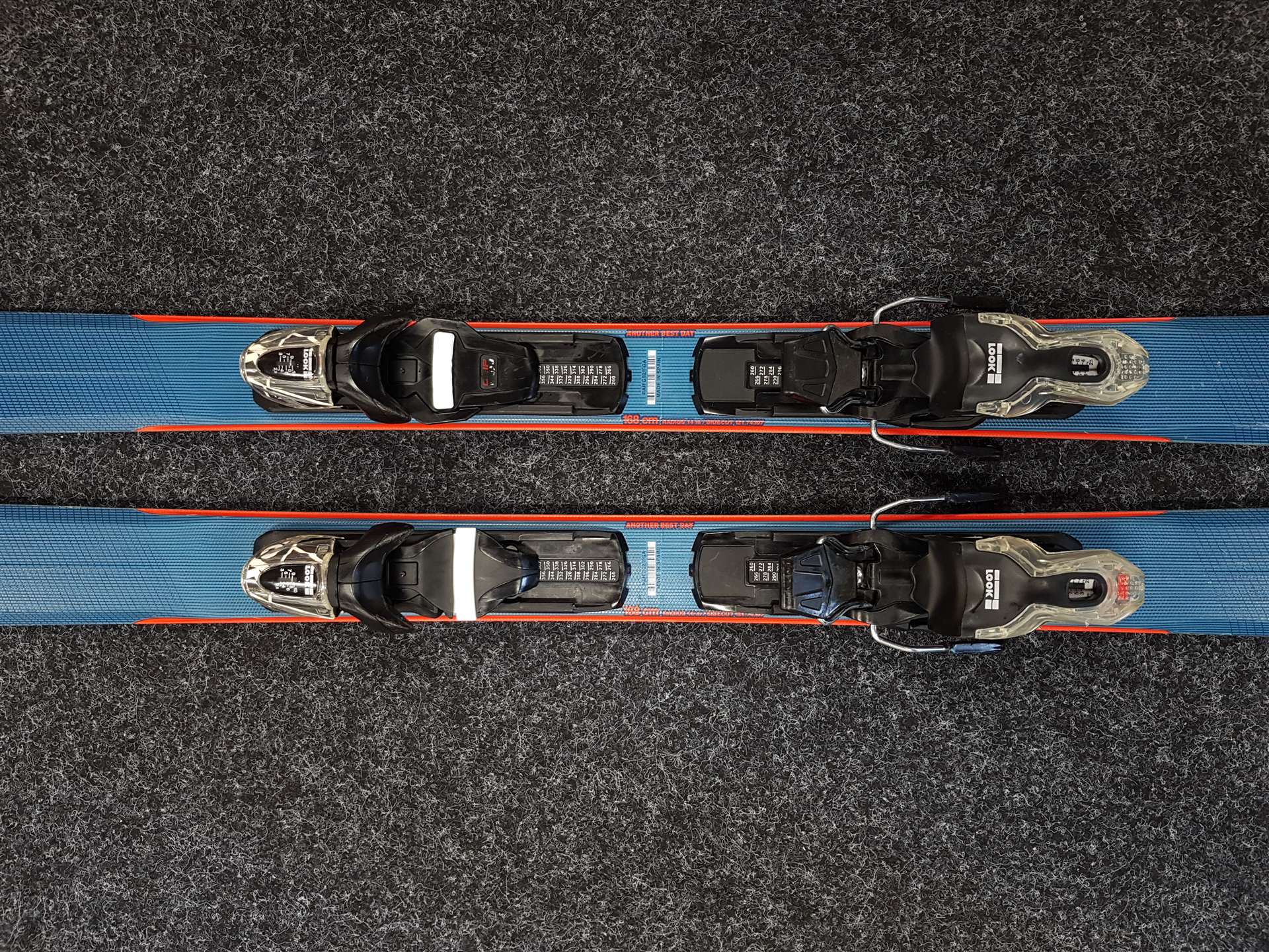 Sci ROSSIGNOL Experience 74 usati + attacchi Look Xpress 10