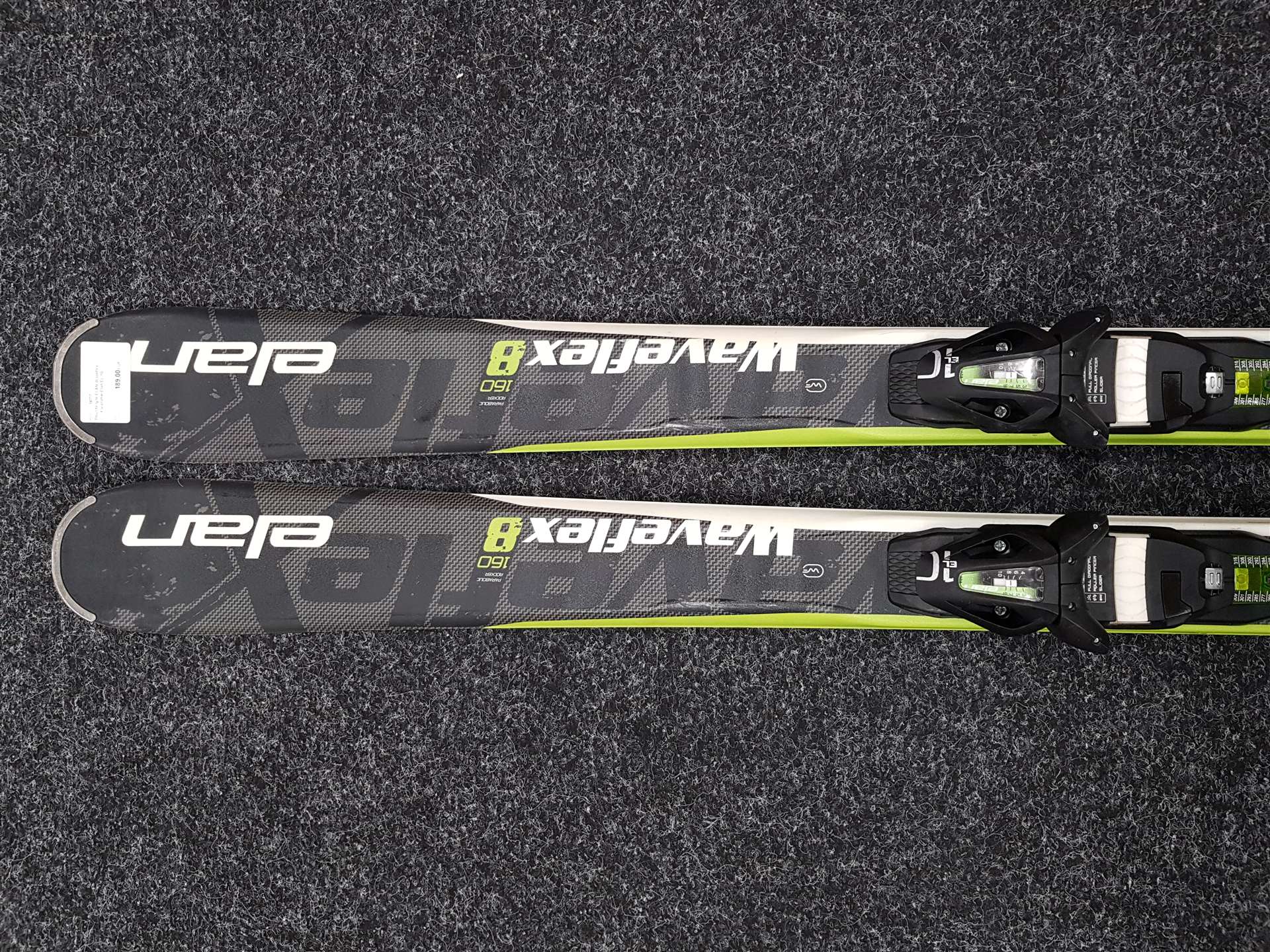 Skis d'occasion ELAN Waveflex 8 + fixations Elan EL 10