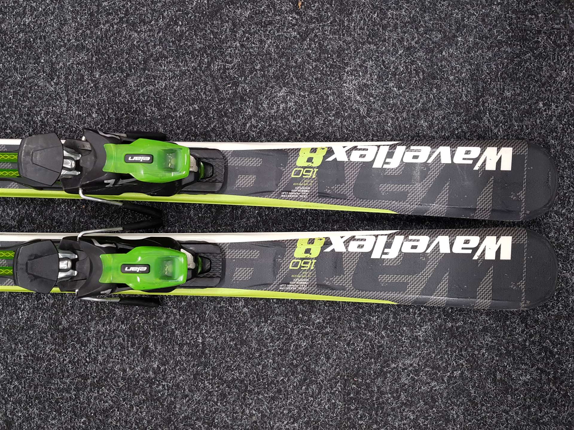 Skis d'occasion ELAN Waveflex 8 + fixations Elan EL 10