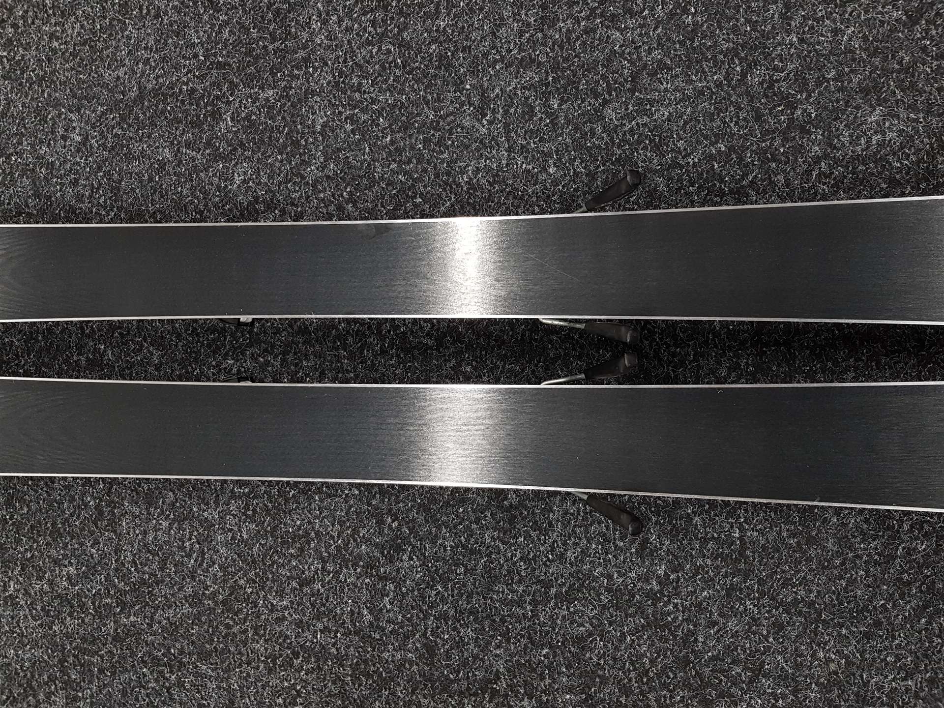 Skis d'occasion ELAN Waveflex 8 + fixations Elan EL 10