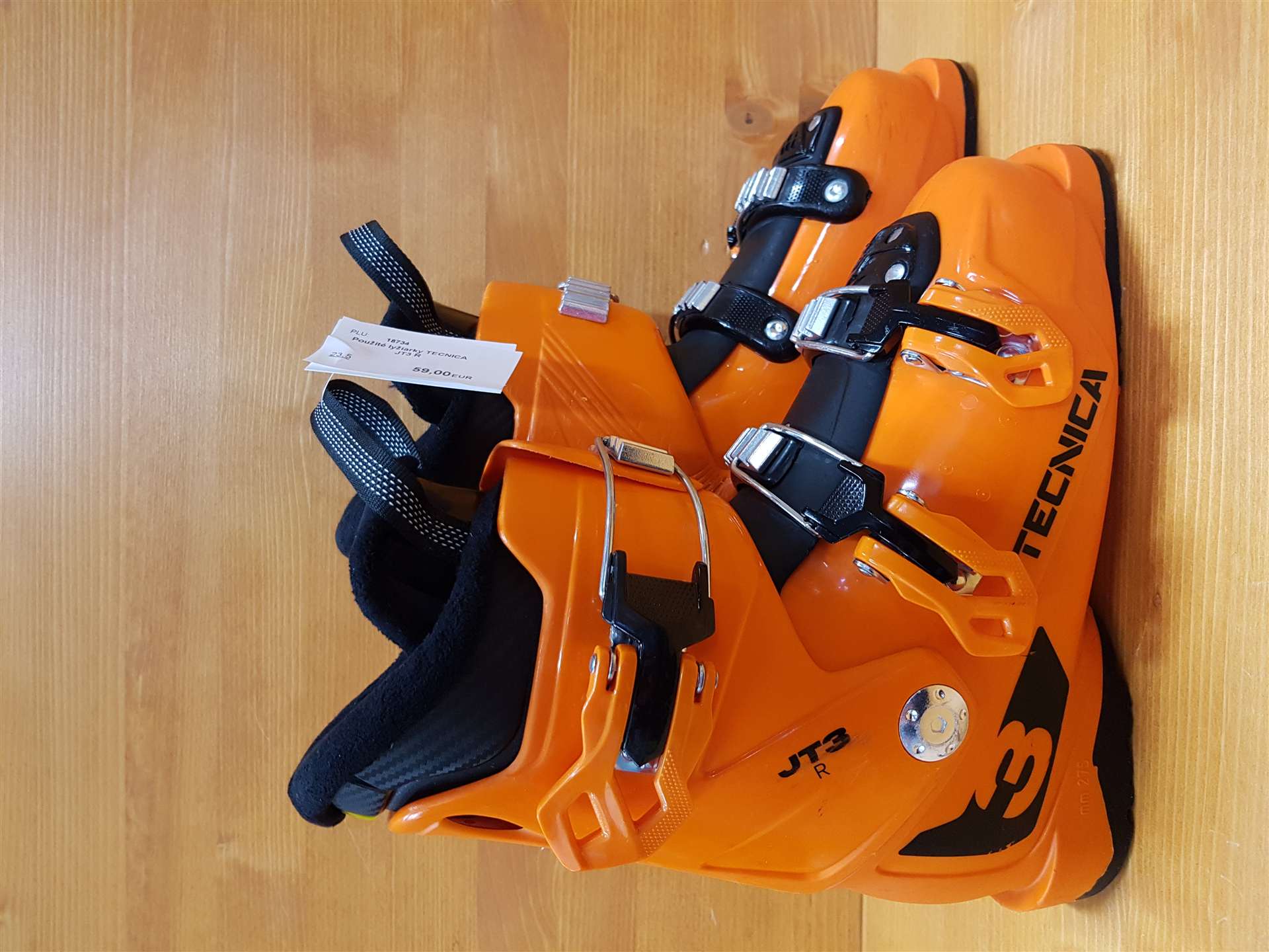 Použité lyžiarky TECNICA JT3 R