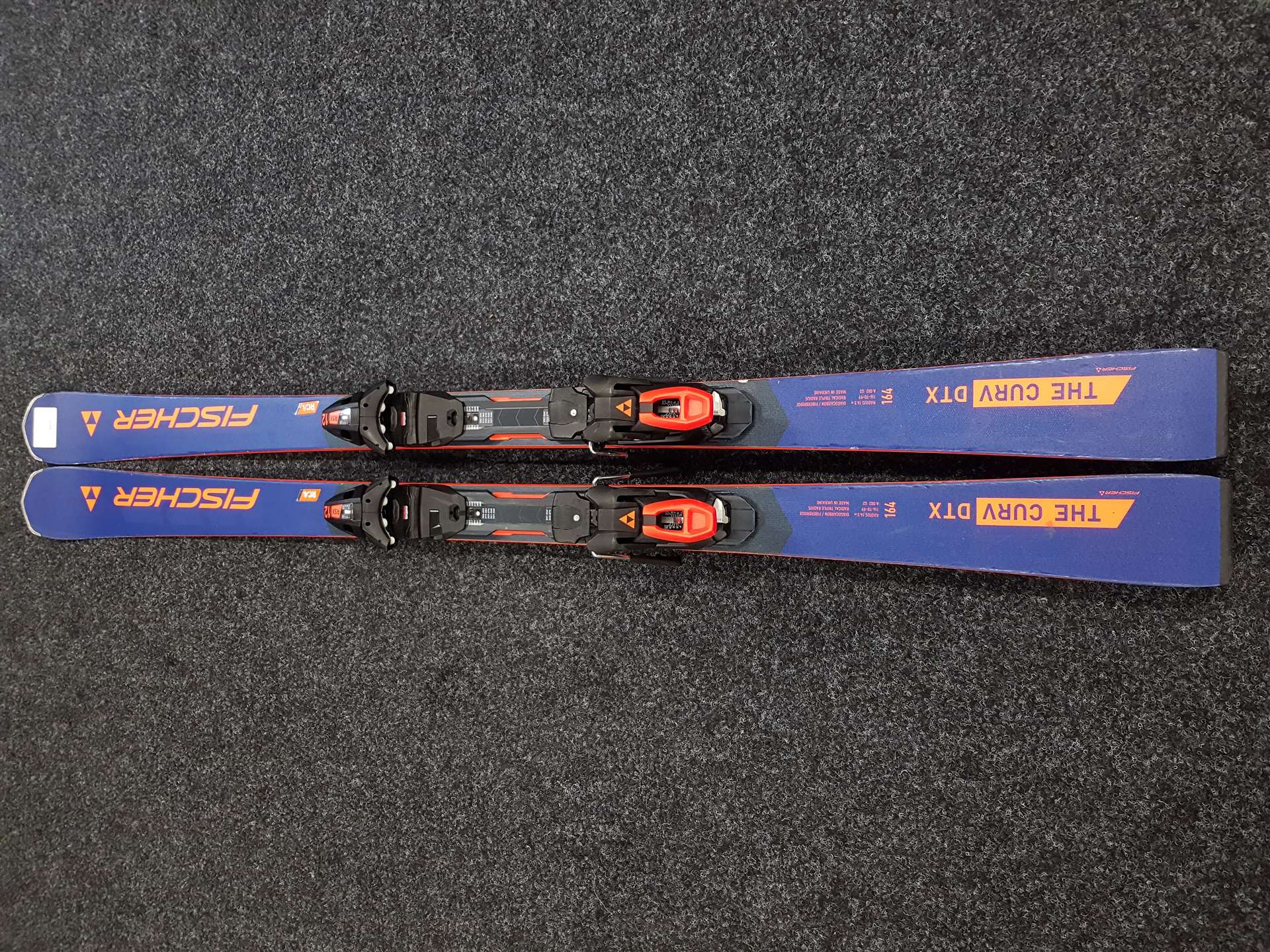 Použité lyže FISCHER The Curv DTX + vázání Fischer RSX 12