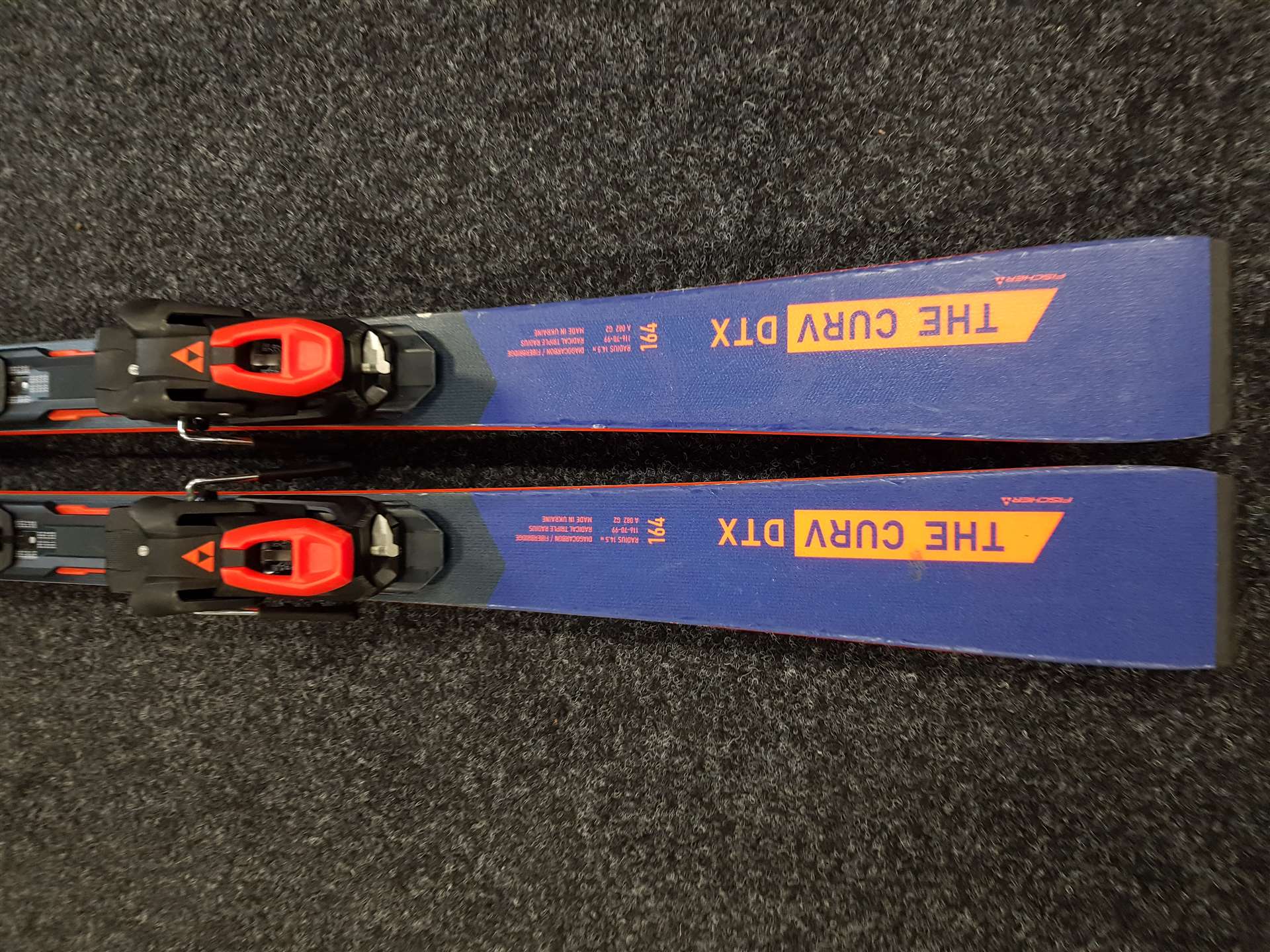 Použité lyže FISCHER The Curv DTX + vázání Fischer RSX 12
