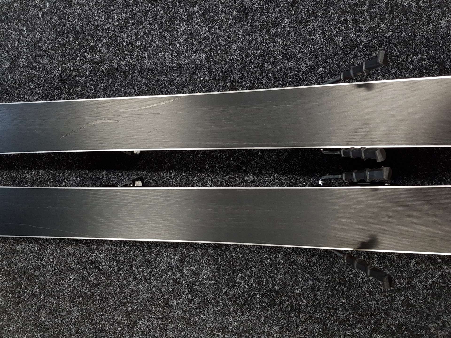 Použité lyže FISCHER The Curv DTX + vázání Fischer RSX 12