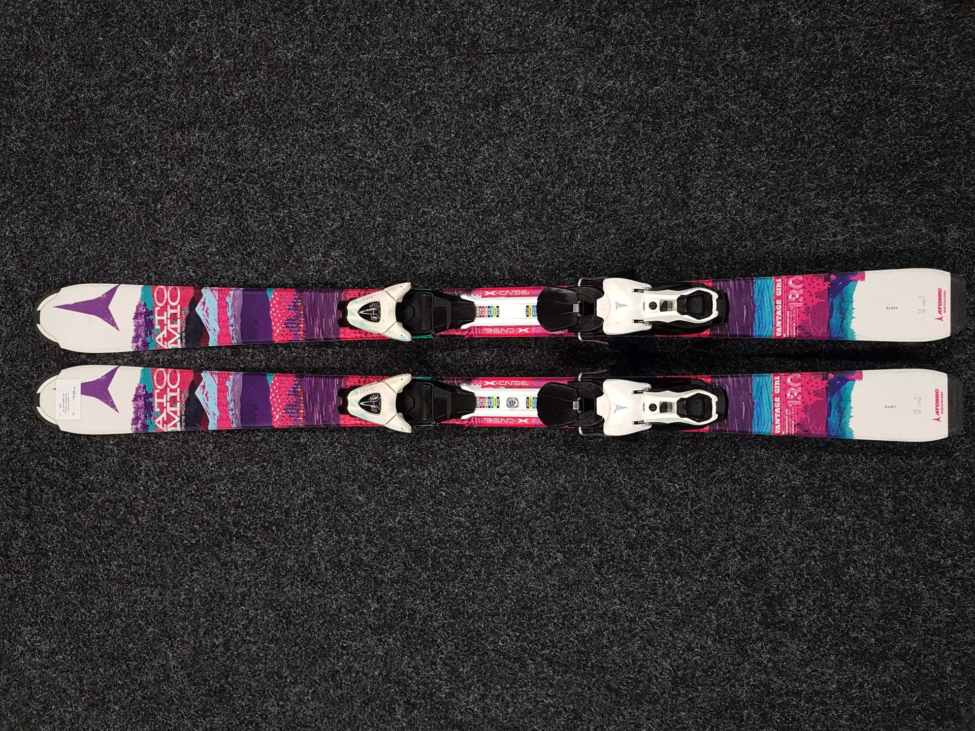 Skis enfant ATOMIC Vantage Girl d'occasion + fixations Atomic 7.5