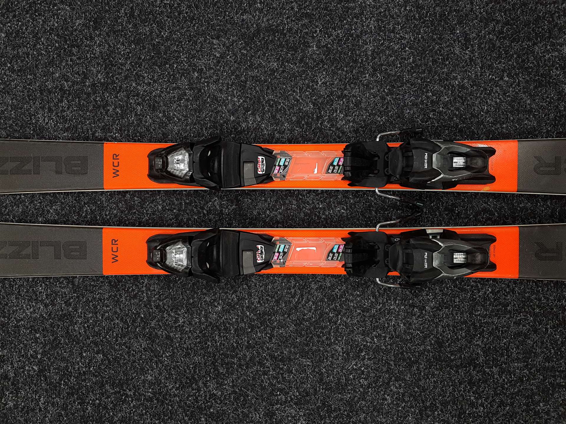 Gebrauchte BLIZZARD WCR Ski + Marker TLT 10 Bindungen