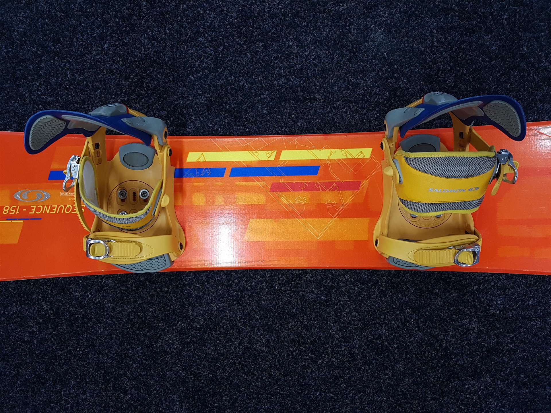 Snowboard Salomon Sequence folosit + legături Salomon S5 mărimea L