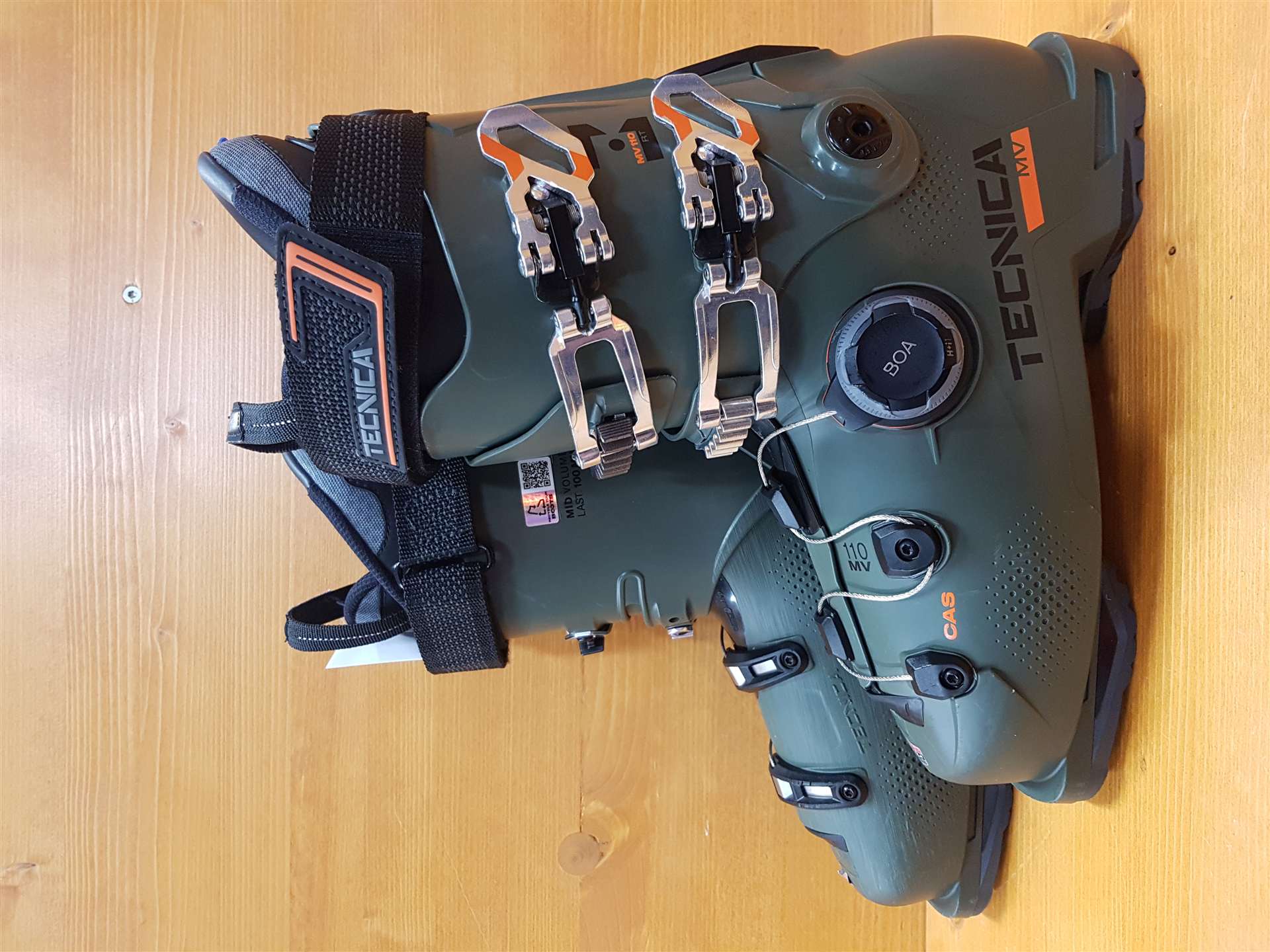 Clăpari de schi second-hand TECNICA MV 110 RT