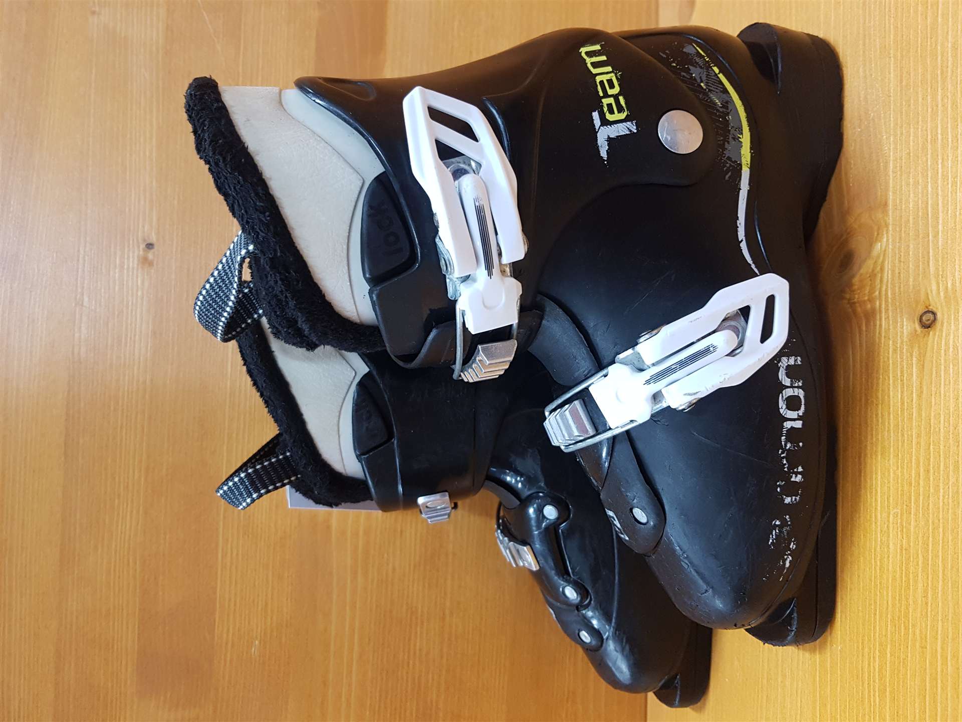 Gebrauchte SALOMON T2 Skischuhe