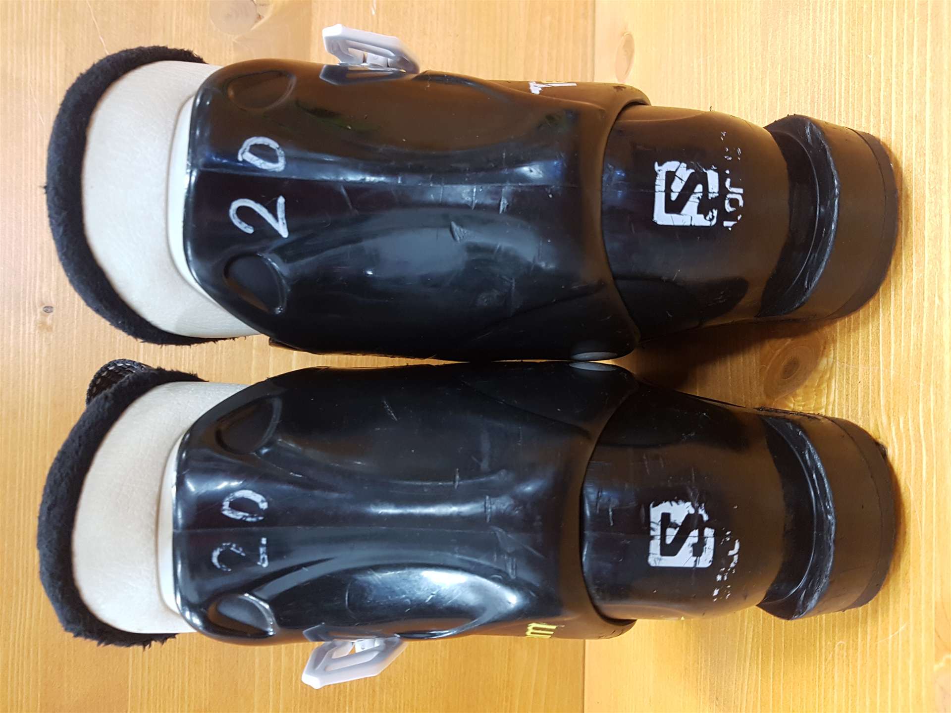 Gebrauchte SALOMON T2 Skischuhe