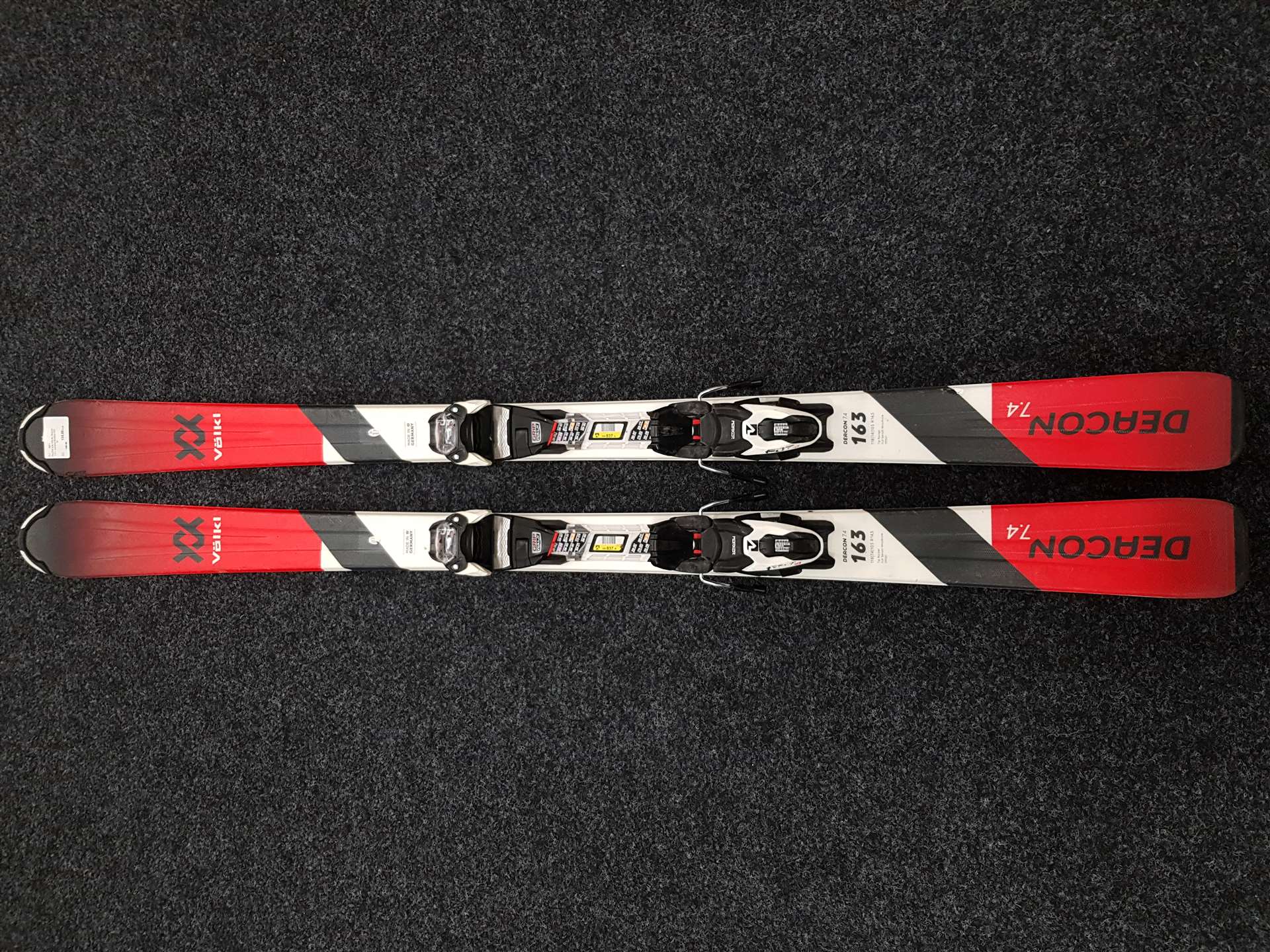 Použité lyže VOLKL Deacon 7.4 + vázání Nordica FDT 10