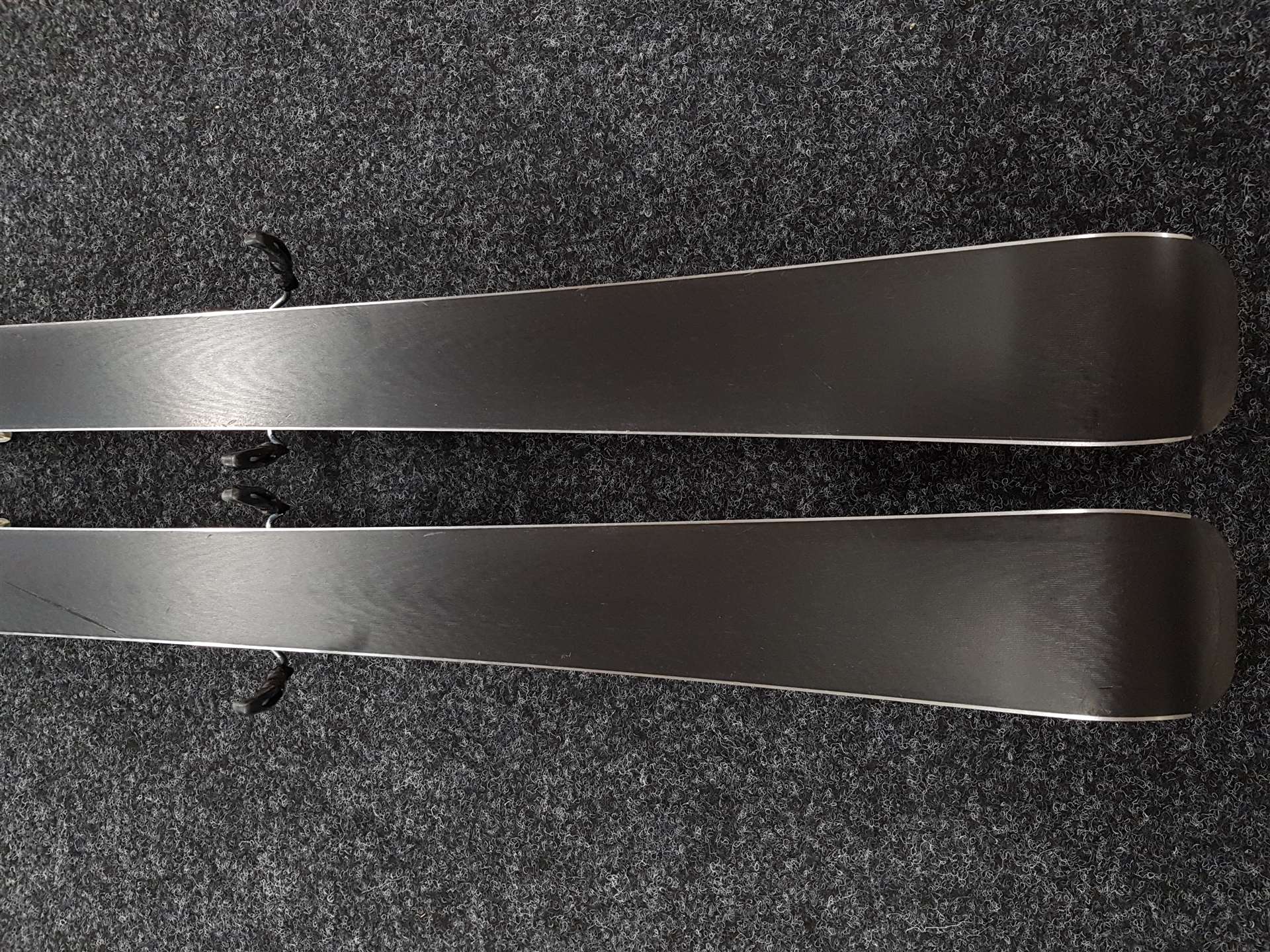 Použité lyže VOLKL Deacon 7.4 + vázání Nordica FDT 10