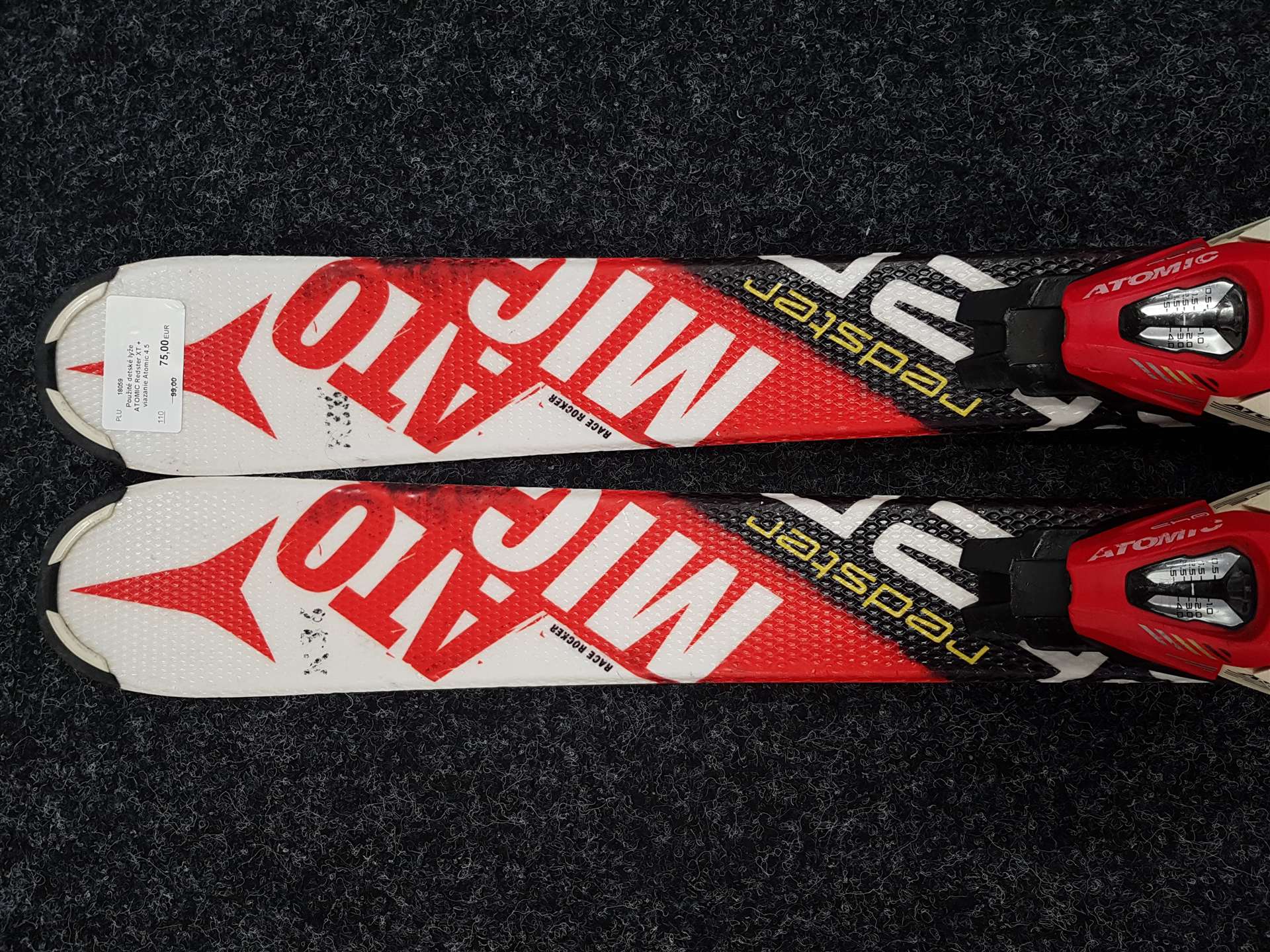 Skis enfant d'occasion ATOMIC Redster XT + fixations Atomic 4.5