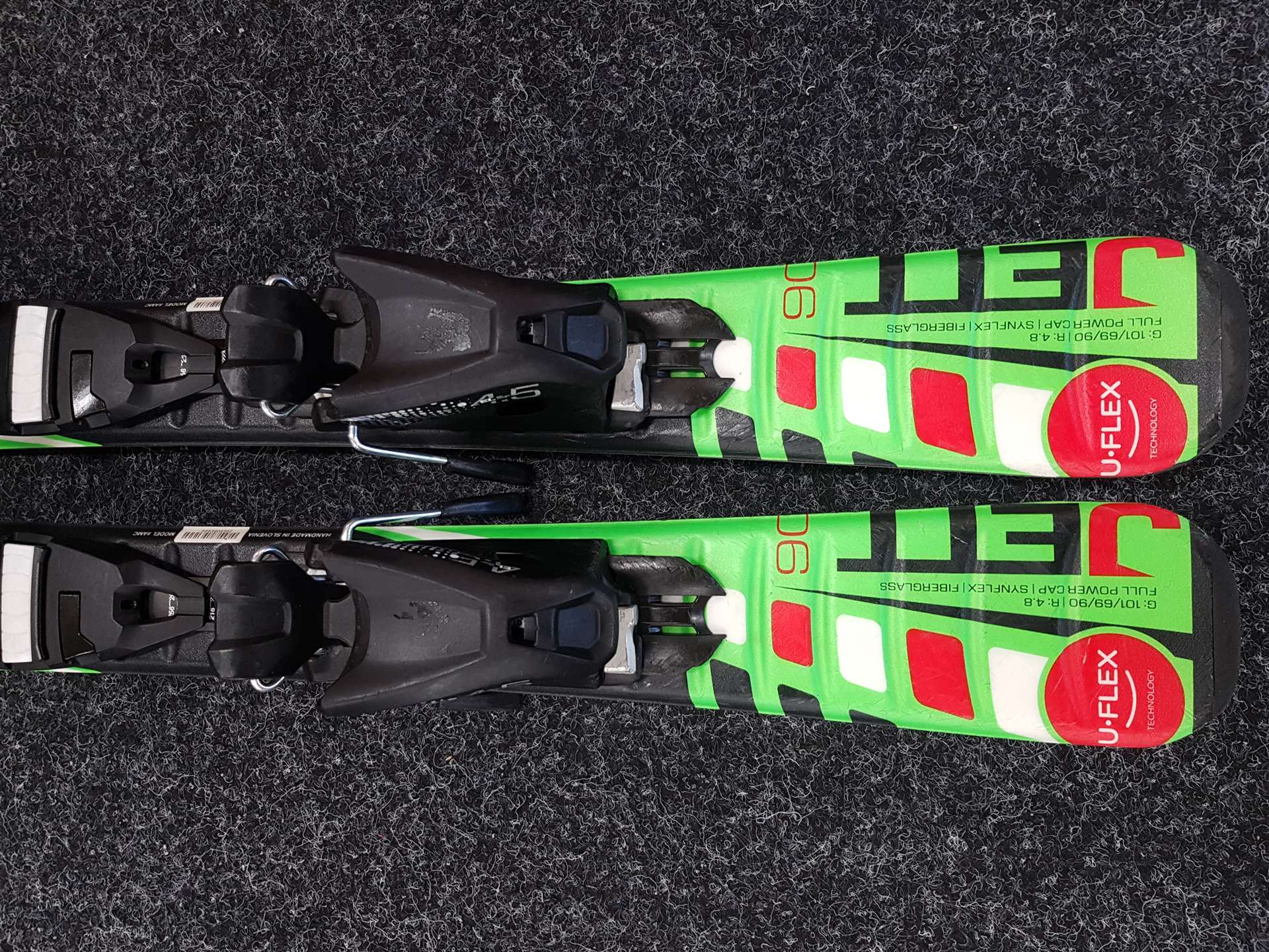 Gebrauchte Kinderski ELAN JETT + Bindungen Elan 4.5