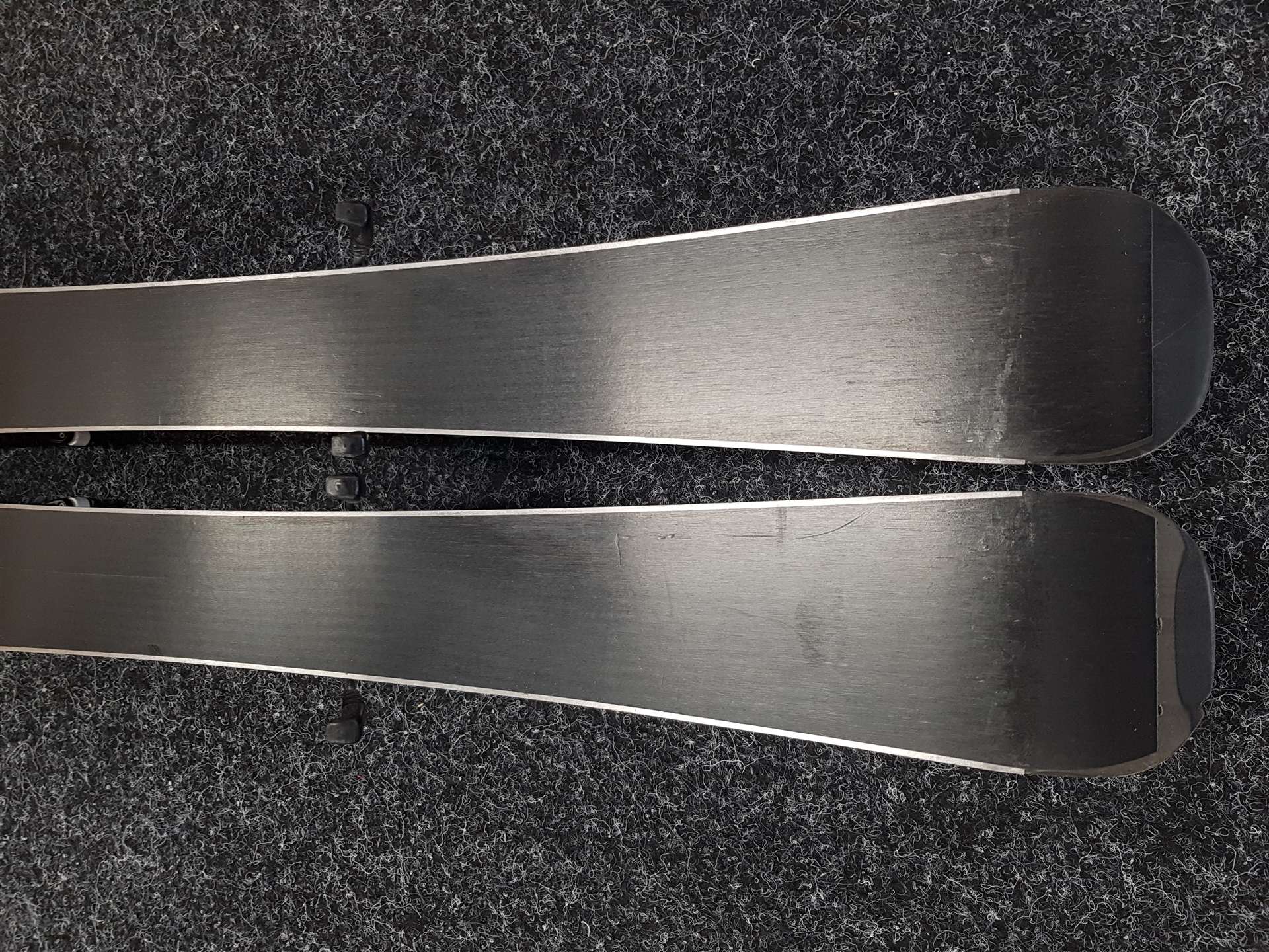 Gebrauchte Kinderski ELAN JETT + Bindungen Elan 4.5