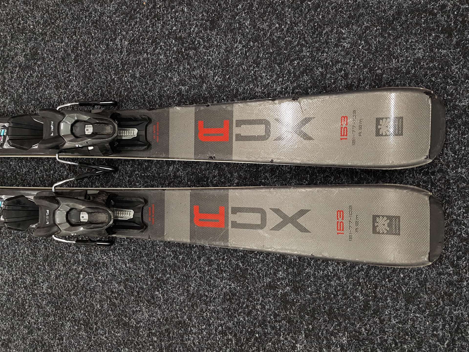 Schiuri BLIZZARD XCR folosite + legături Marker TLT 10