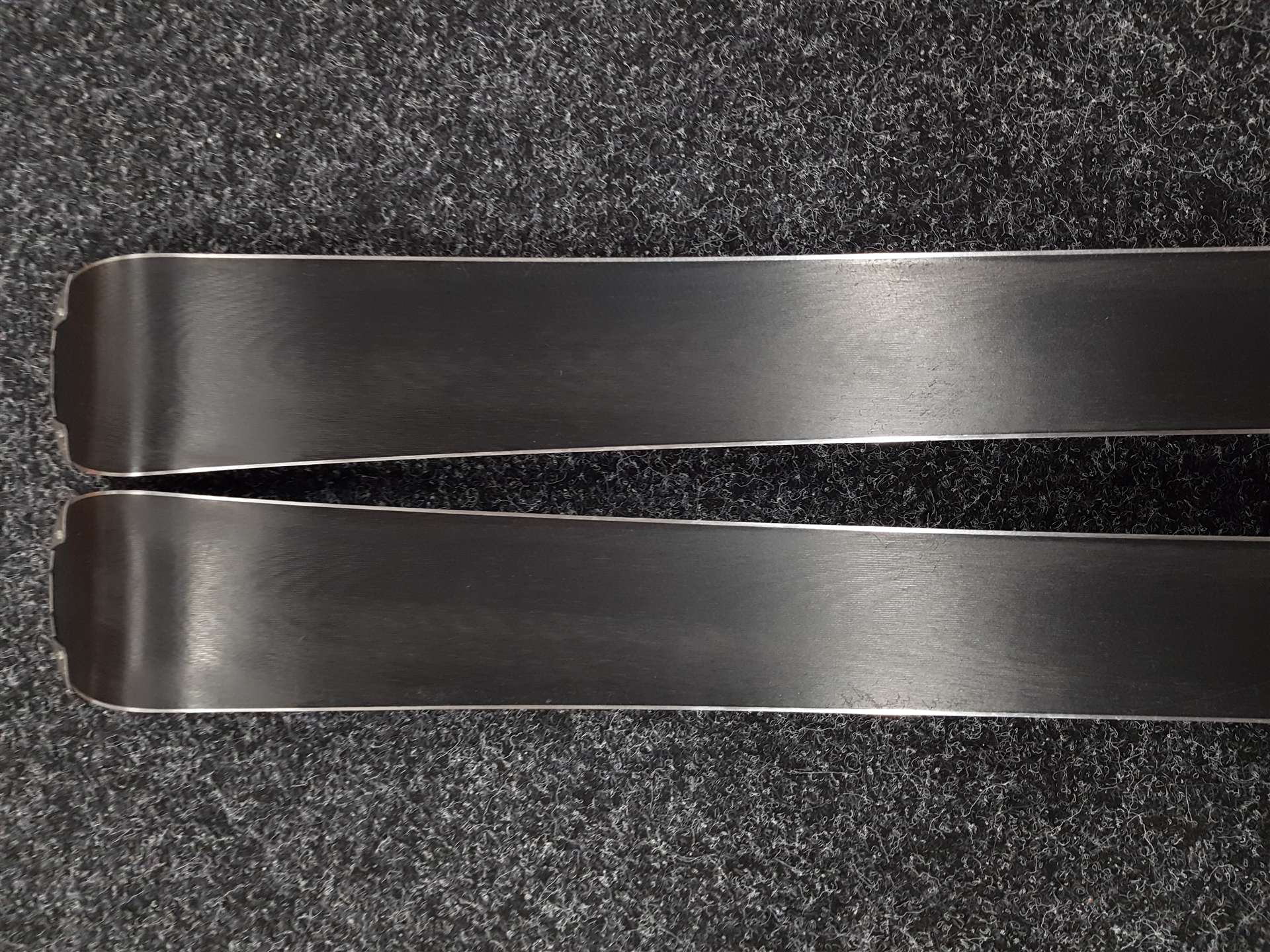 Schiuri BLIZZARD XCR folosite + legături Marker TLT 10