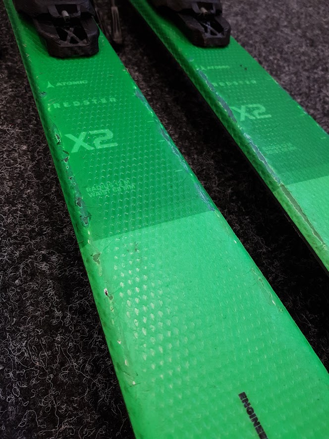 Gebrauchte ATOMIC Redster X2 Ski + Atomic L6 Bindungen