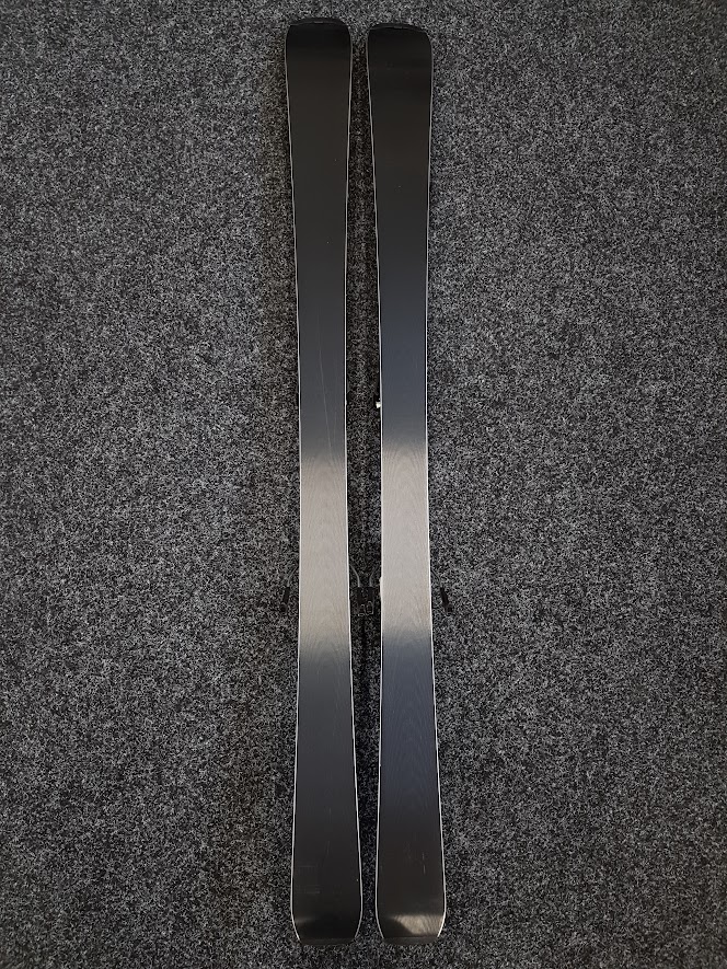 Gebrauchte ATOMIC Redster X2 Ski + Atomic L6 Bindungen