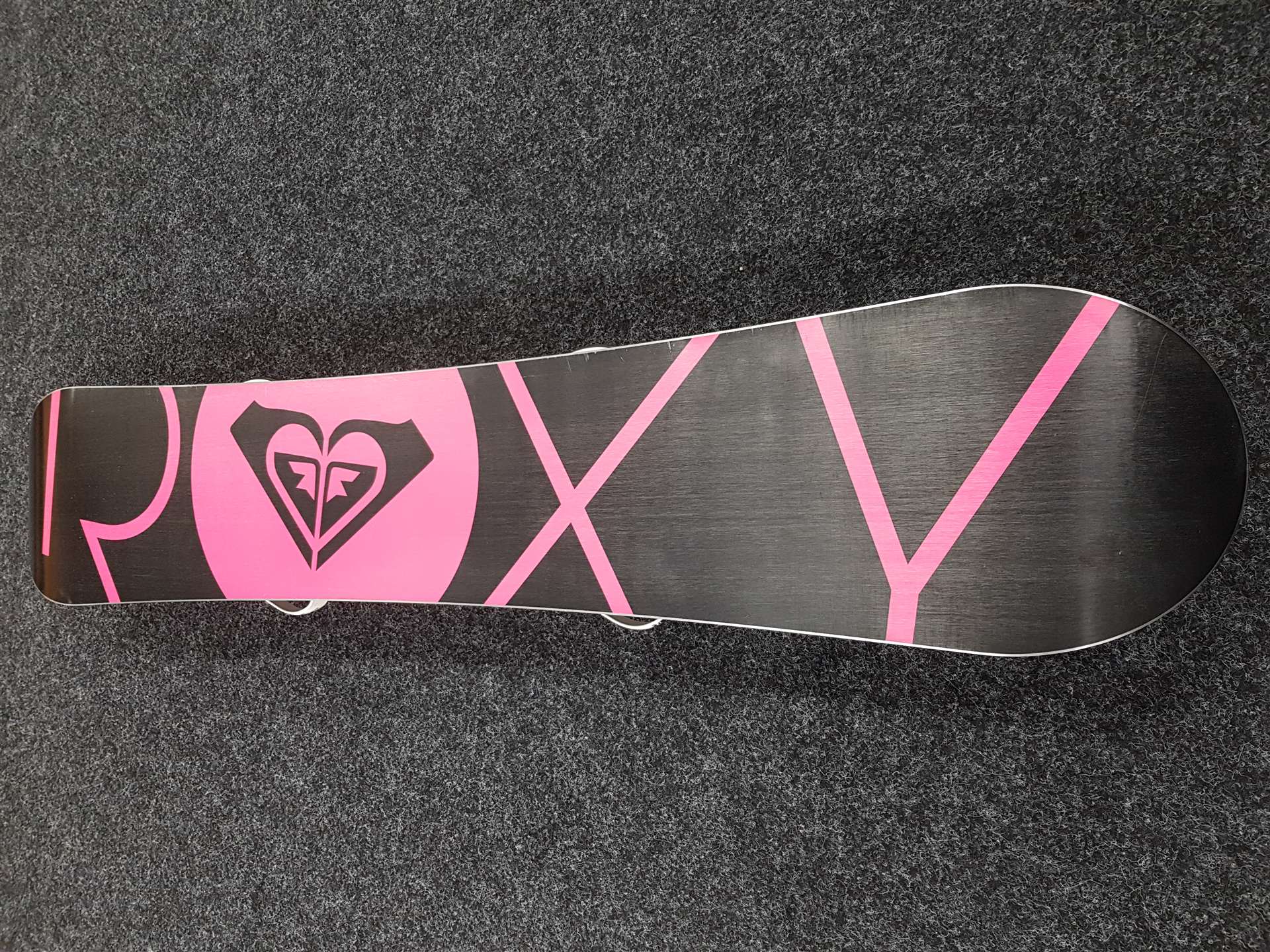 Snowboard Roxy Sugar d'occasion + fixations Roxy, taille S/M