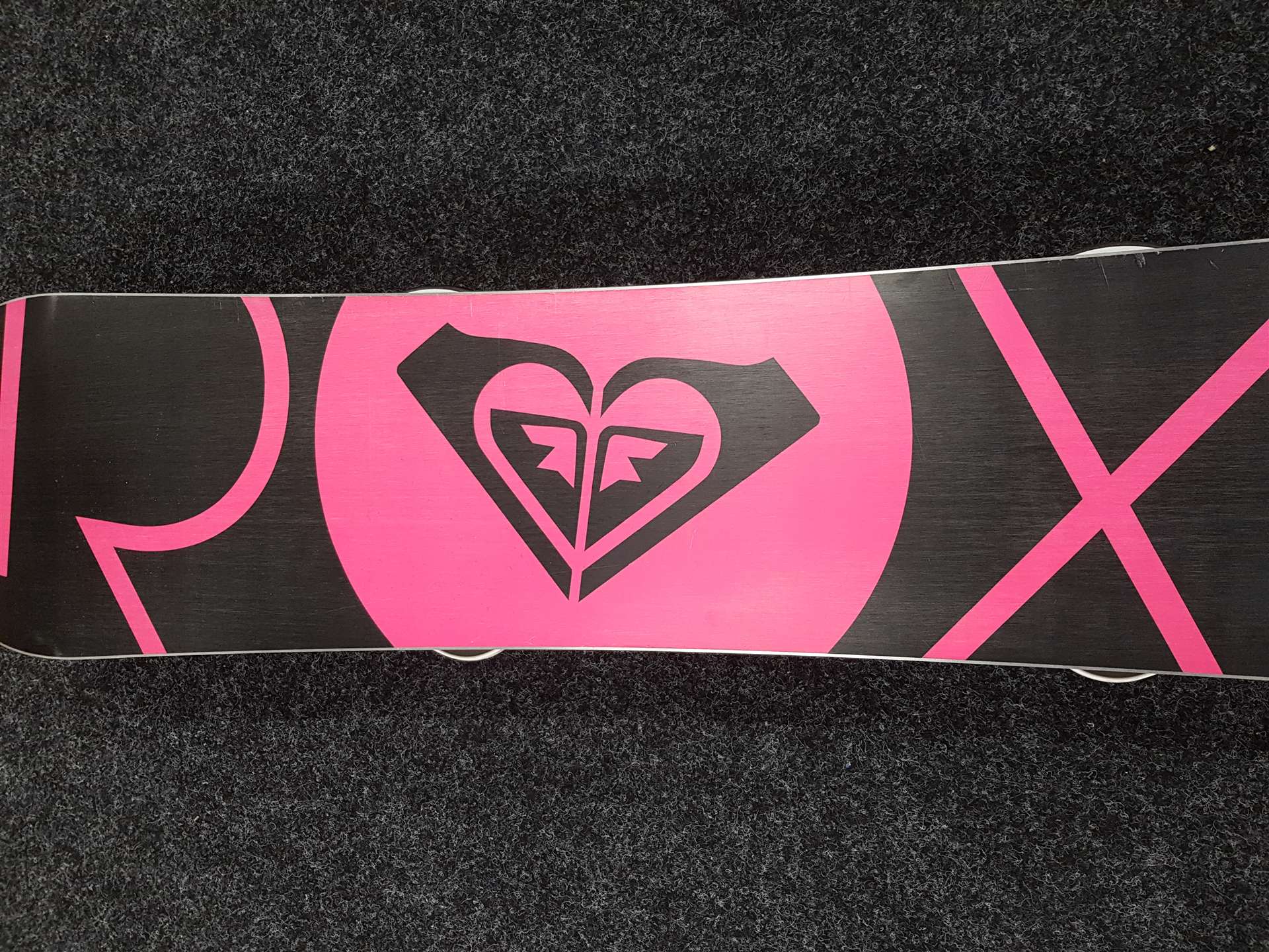 Snowboard Roxy Sugar d'occasion + fixations Roxy, taille S/M