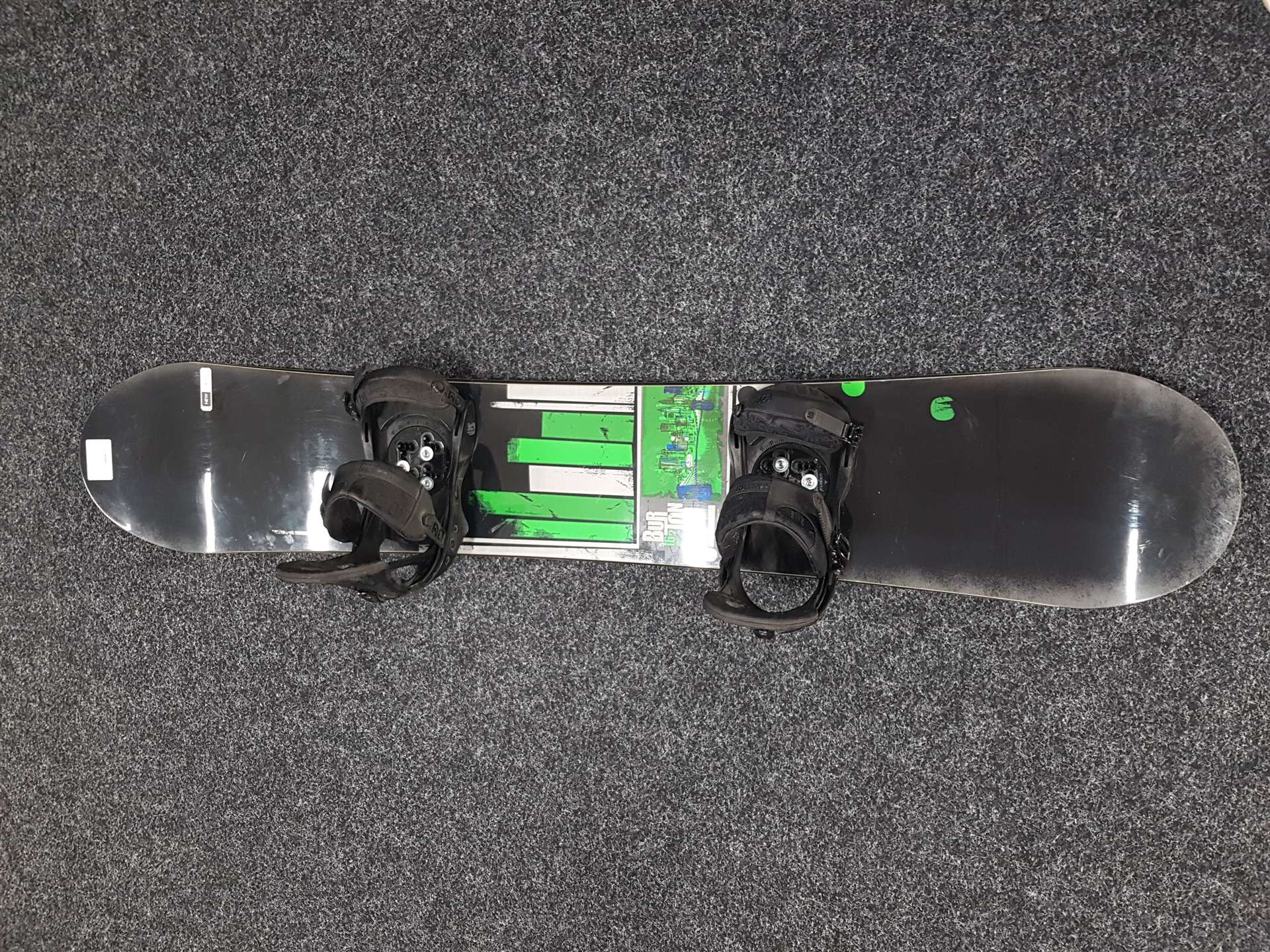 Použitý snowboard BURTON Elite 162 + vázání Burton velikost L