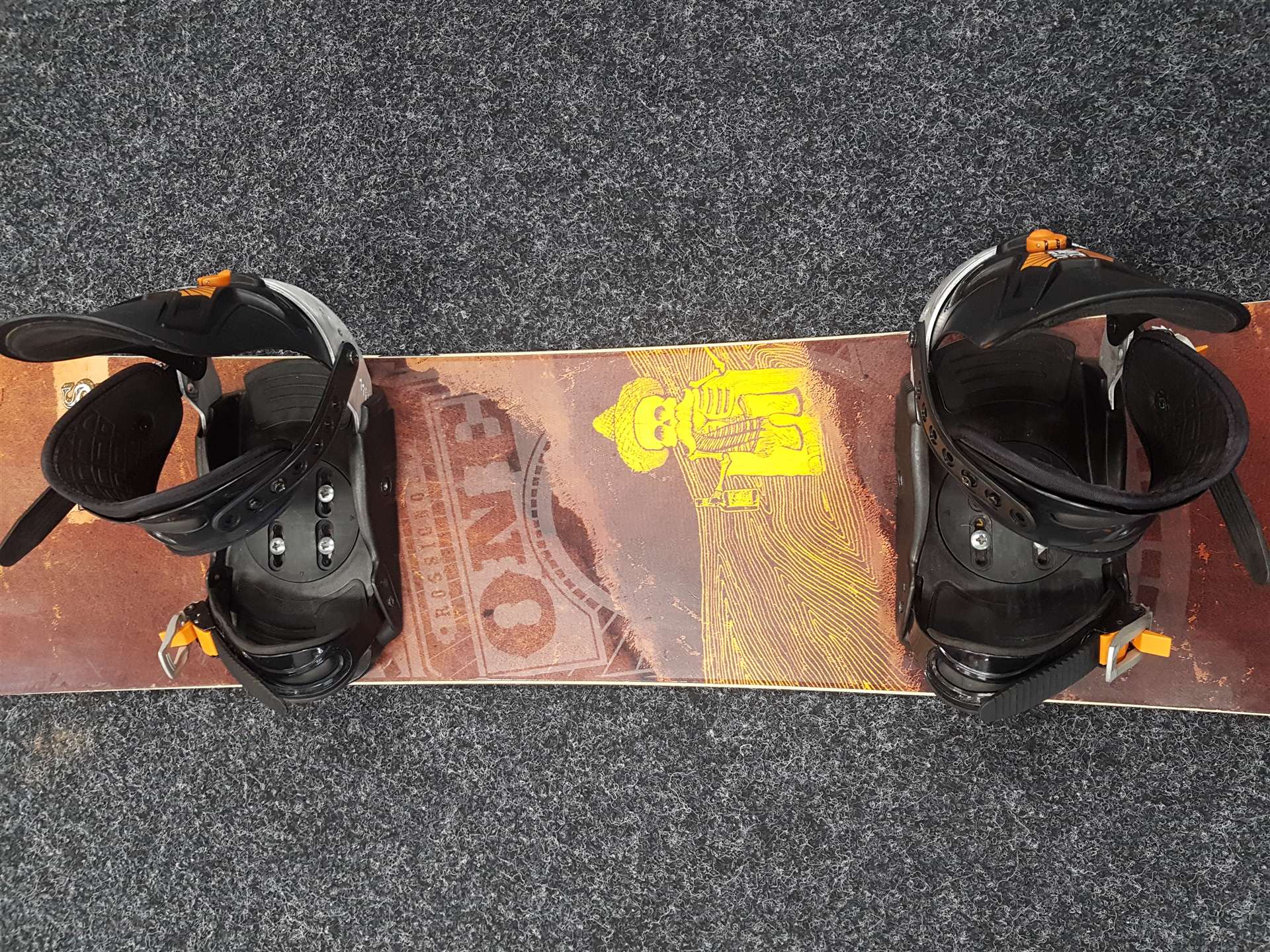 Gebrauchtes ROSSIGNOL One Snowboard + Rossignol Bindungen Größe L/XL