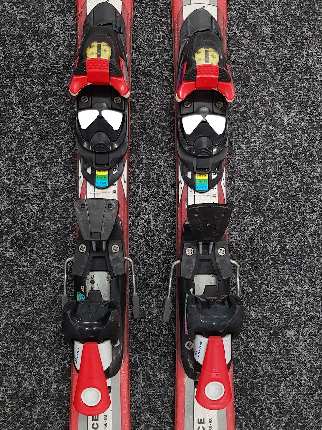 Bazárové lyže Elan Hyper Jr. Race