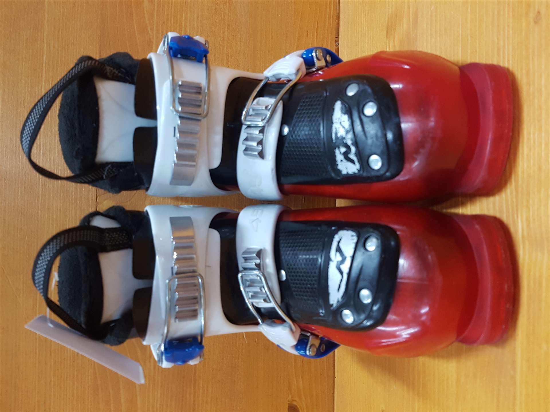 Použité lyžiarky NORDICA Firearrow Team 2