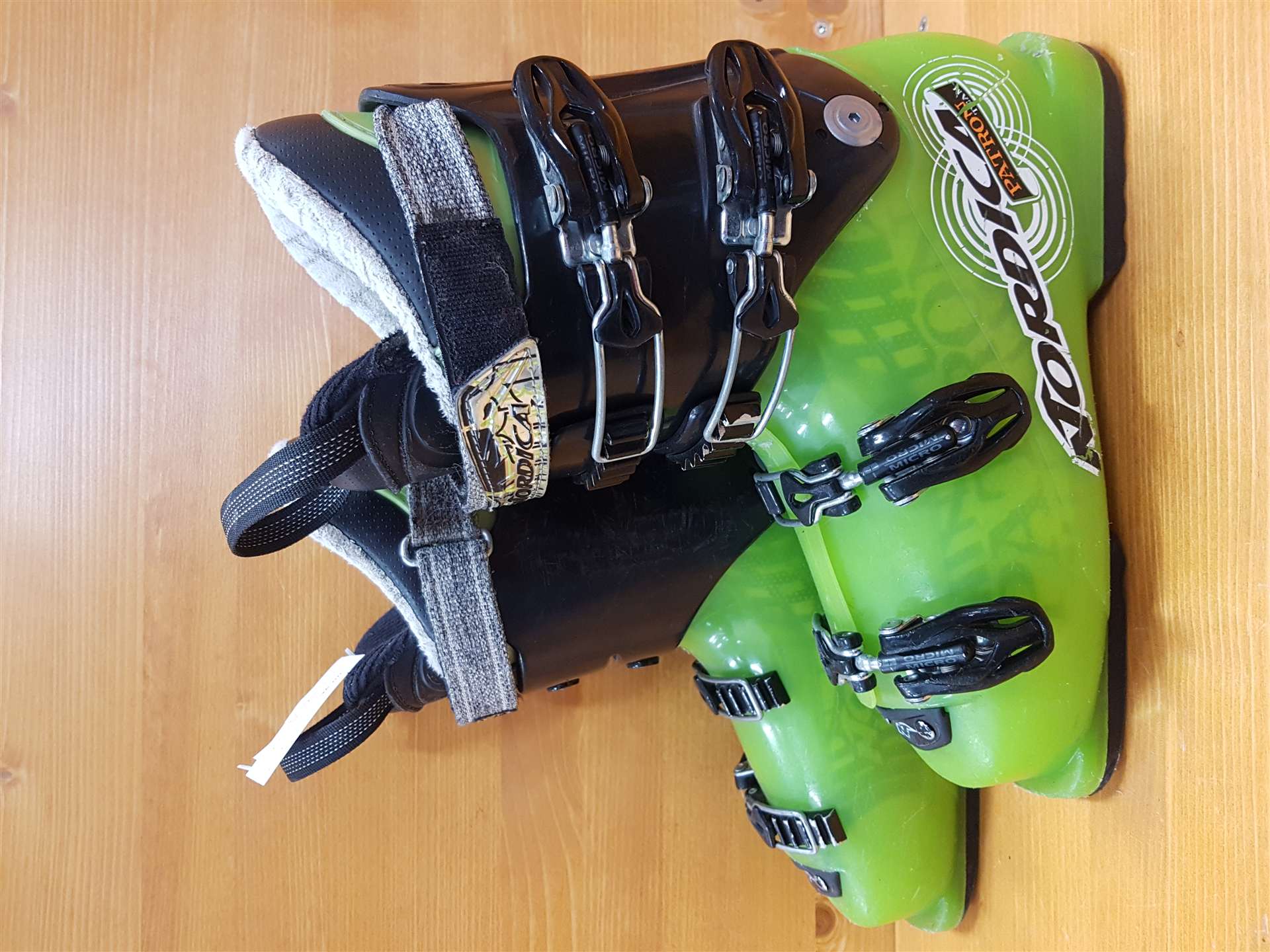 Gebrauchte Skischuhe vom NORDICA Patron Team