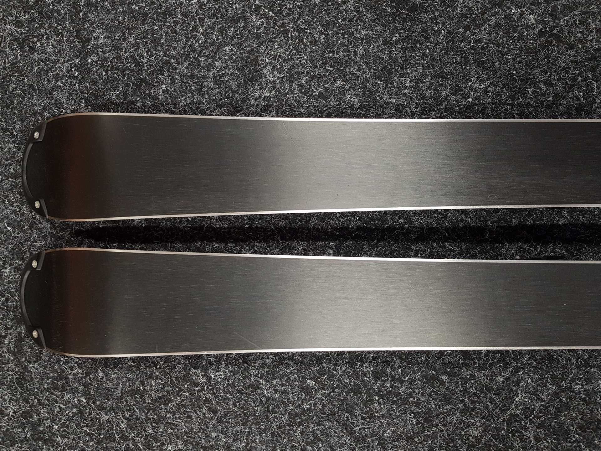 Sci da sci usati per bambini VOLKL Racetiger GS 10 + attacchi Marker 4.5