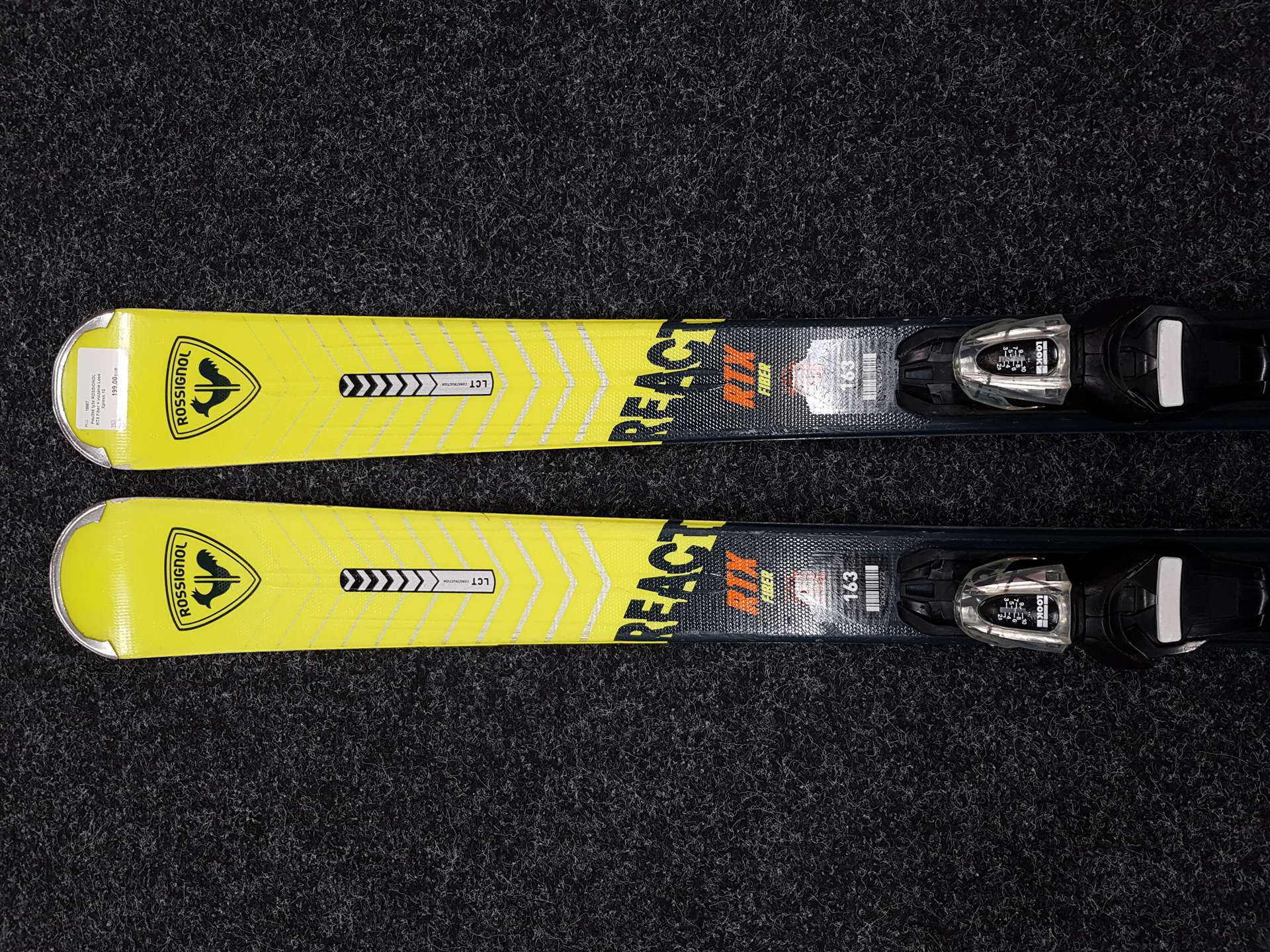 Esquís ROSSIGNOL RTX Fiber usados + fijaciones Look Xpress 10