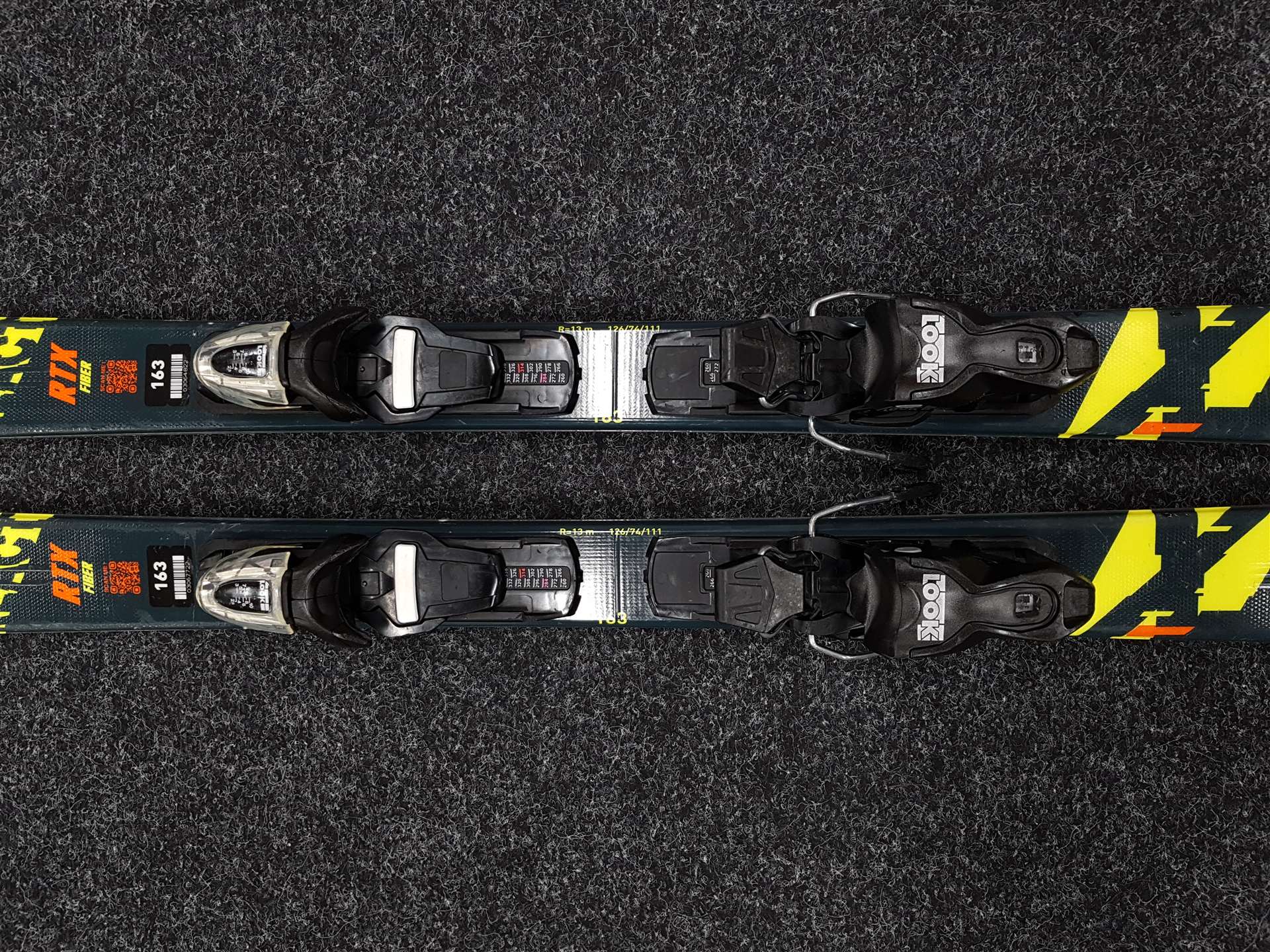 Esquís ROSSIGNOL RTX Fiber usados + fijaciones Look Xpress 10