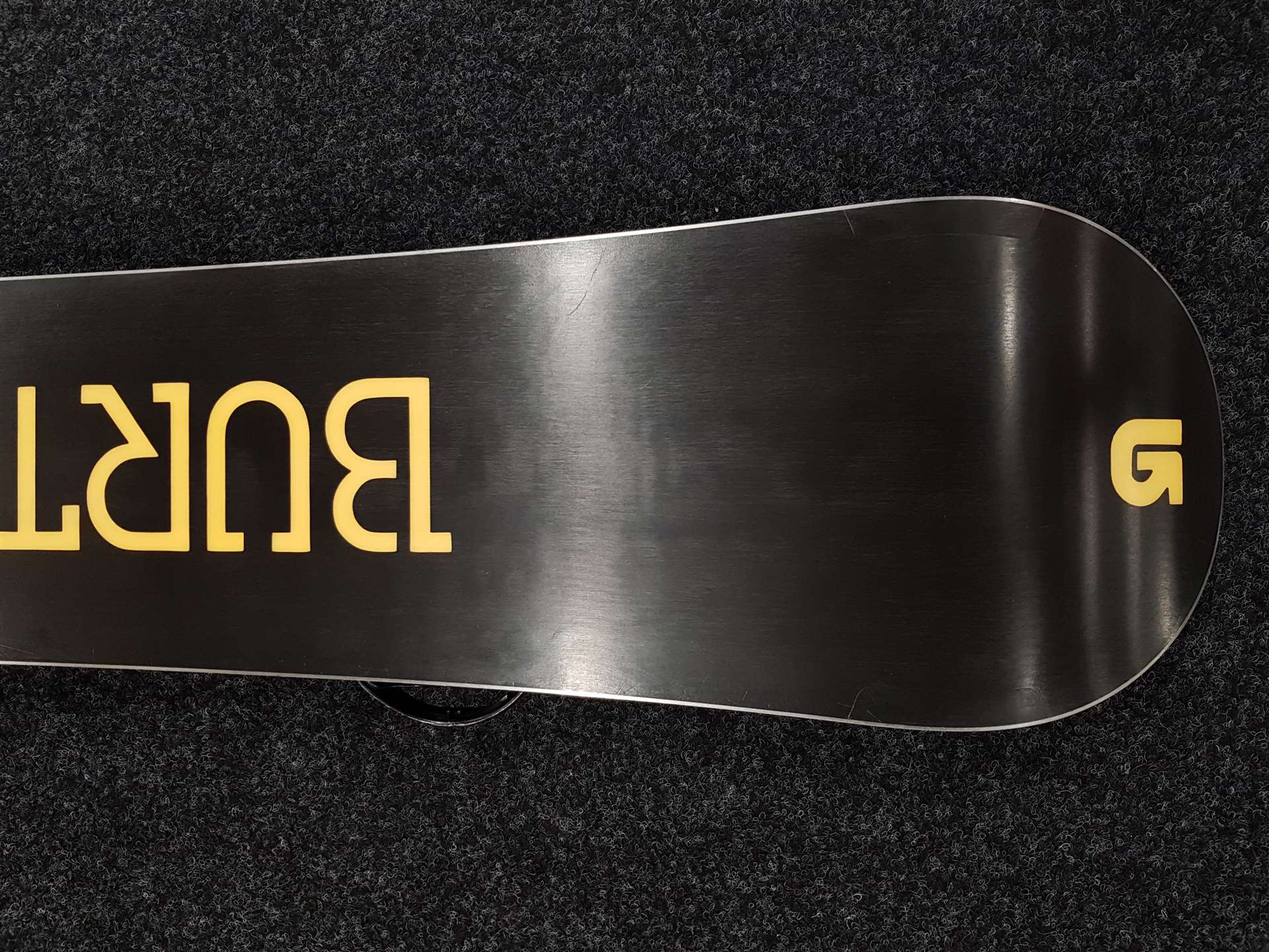 Snowboard Burton LTR folosit + legături Burton mărimea S