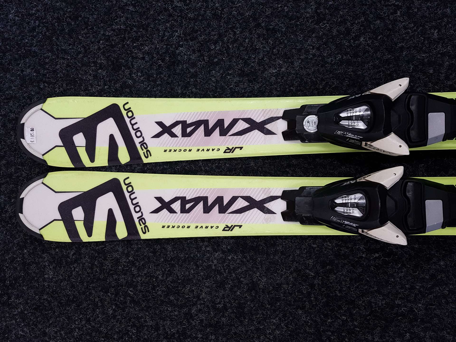 Použité lyže SALOMON Xmax Jr + viazanie Salomon EZY 5.0