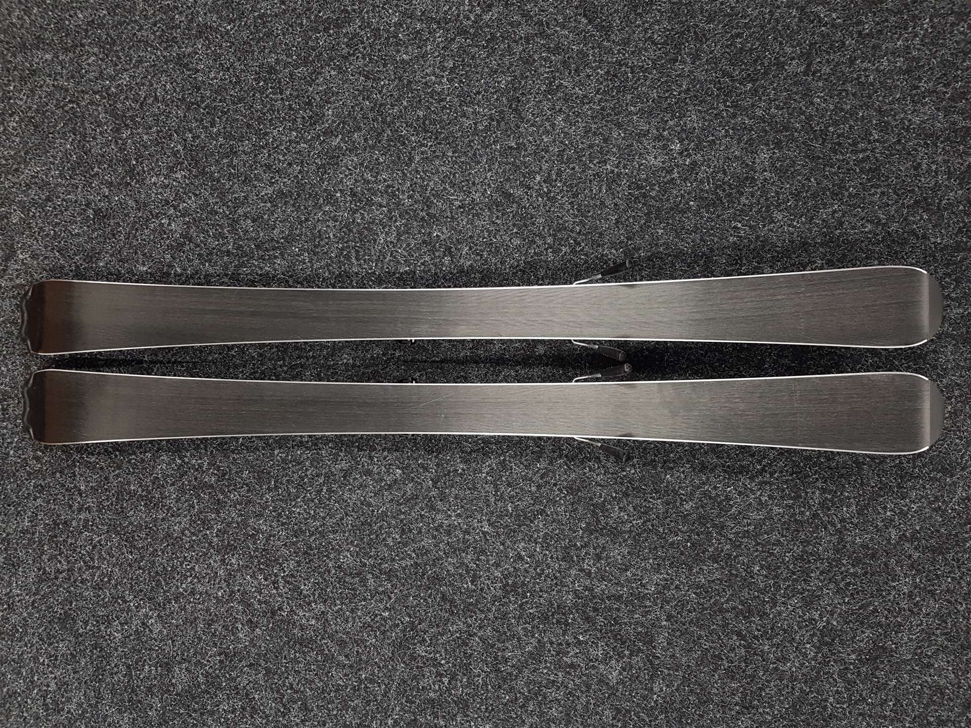 Gebrauchte Kinderski HEAD SUPERSHAPE TEAM + Bindungen Head LRX 7.5