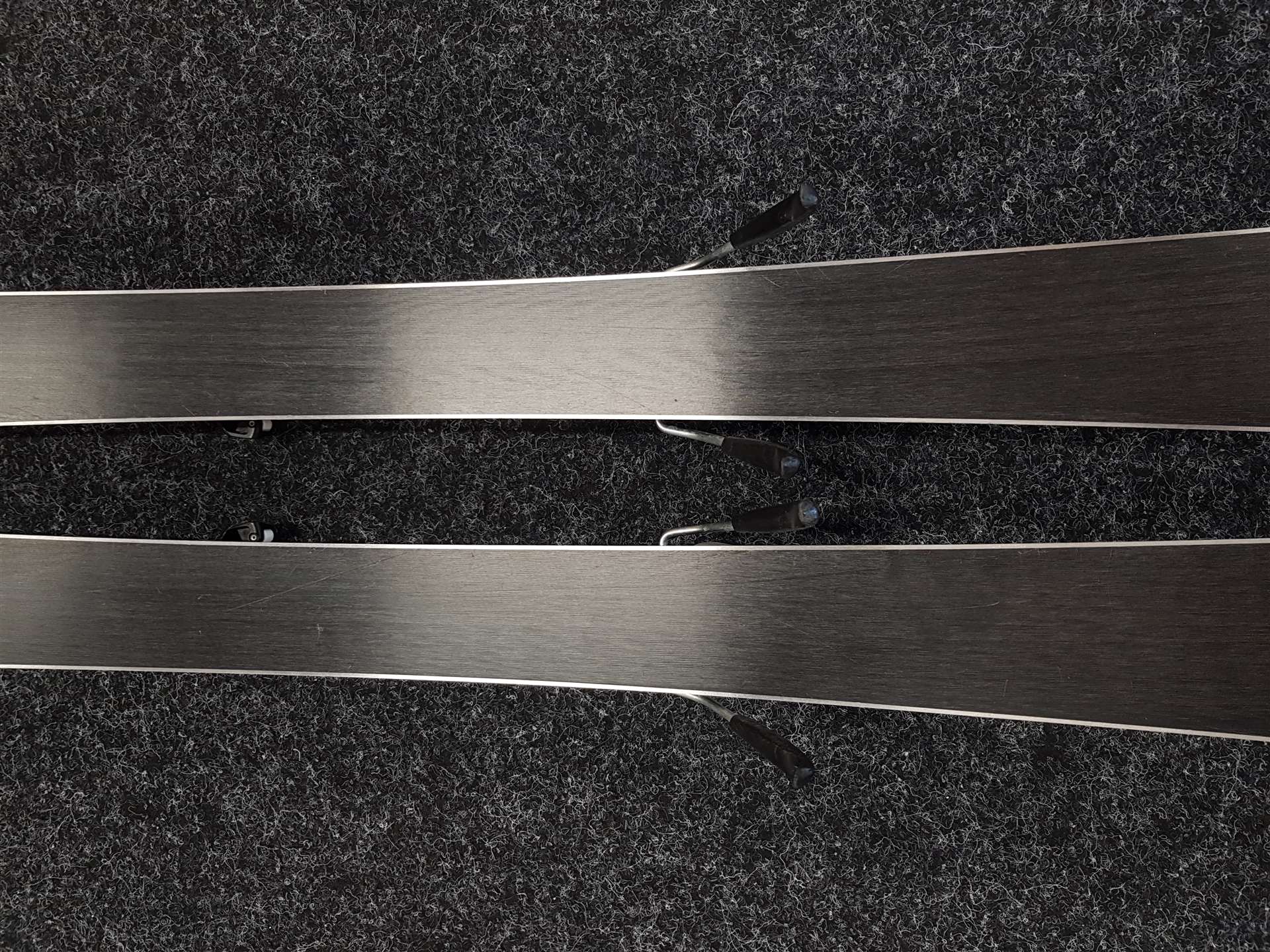 Gebrauchte Kinderski HEAD SUPERSHAPE TEAM + Bindungen Head LRX 7.5