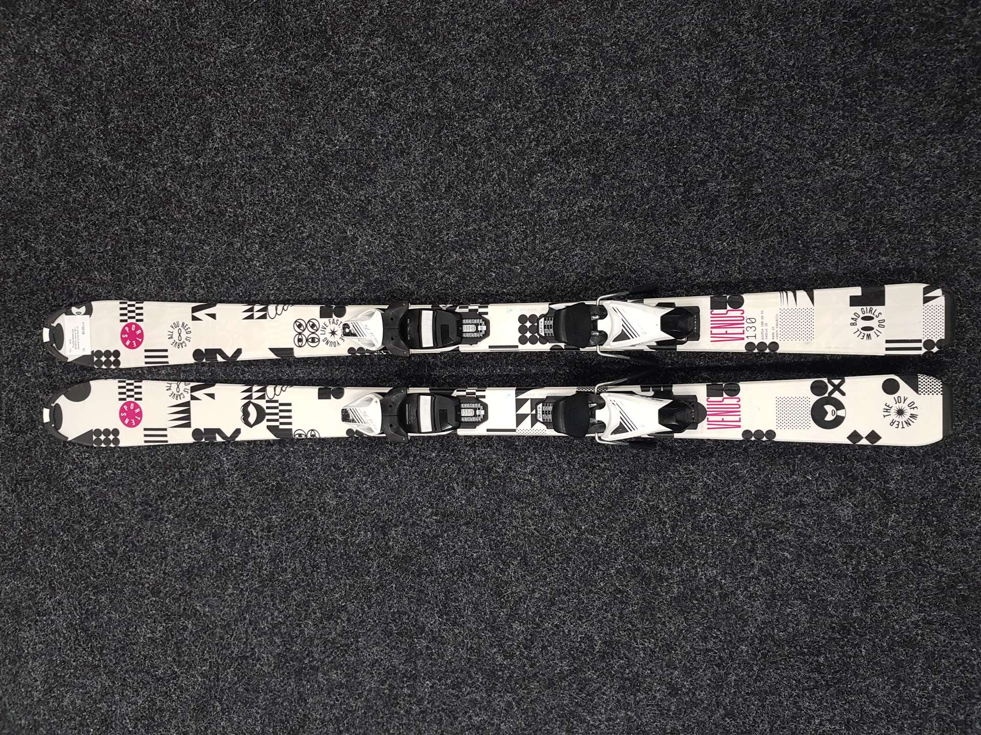 Sci da sci per bambini usati SPORTEN Venus 130 + attacchi Tyrolia SLR 7.5